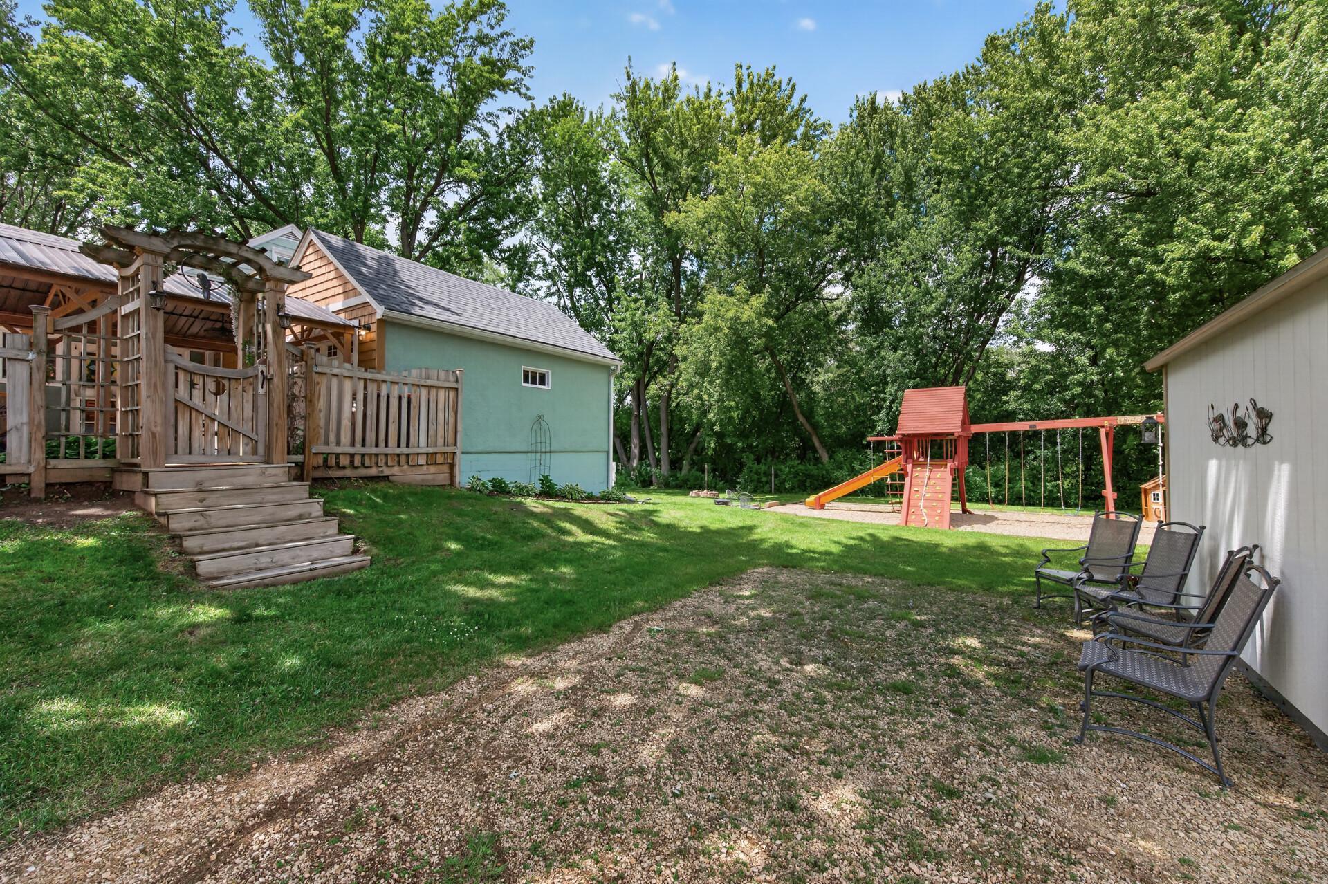 View of Residential at 6044 48th Street, Oakdale MN 55128, Oakdale (44 of 47) - Mike Wilen | Minnesota Team Real Estate