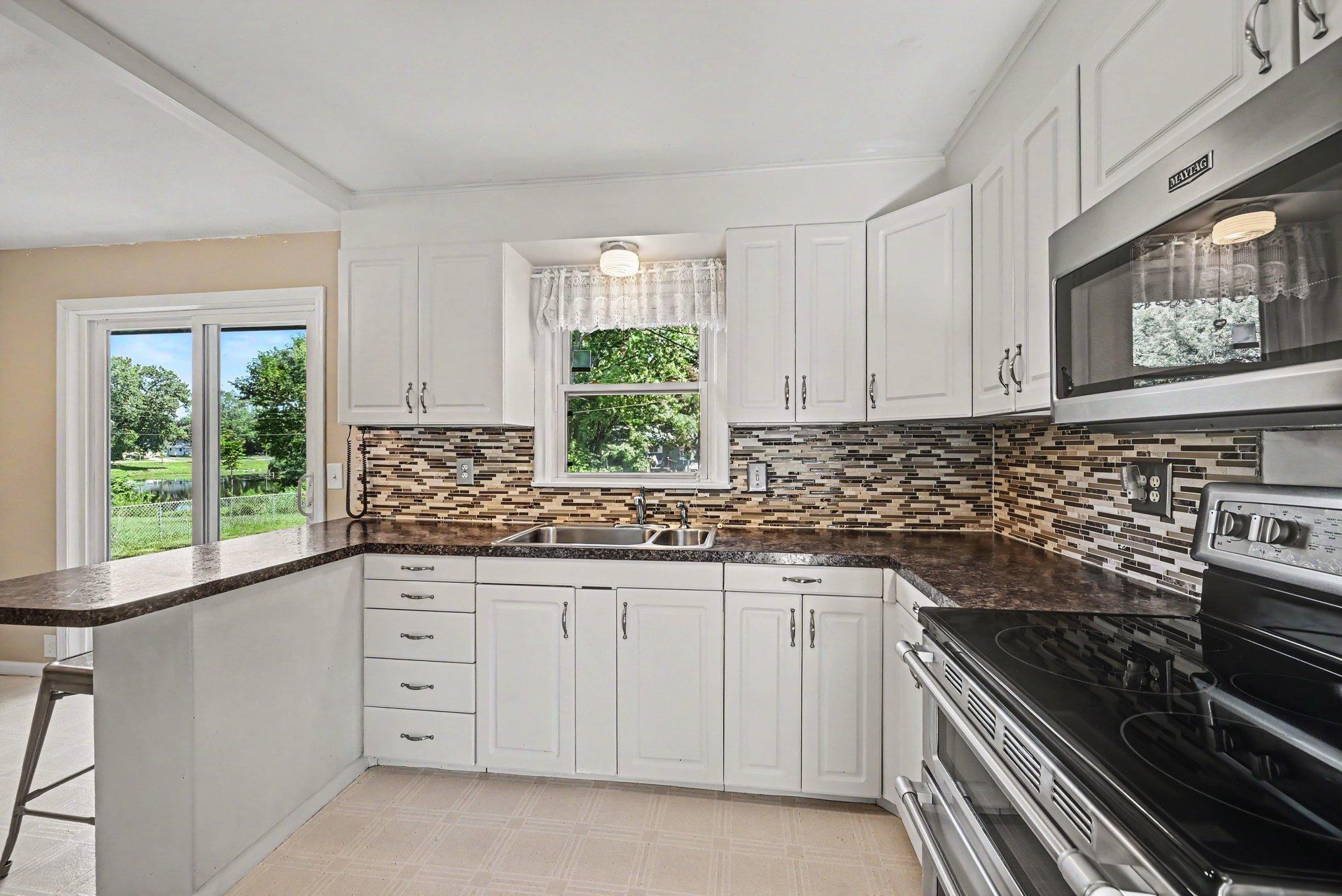 View of Residential at 8439 Colfax Avenue, Bloomington MN 55420, Bloomington (10 of 39) - Mike Wilen | Minnesota Team Real Estate