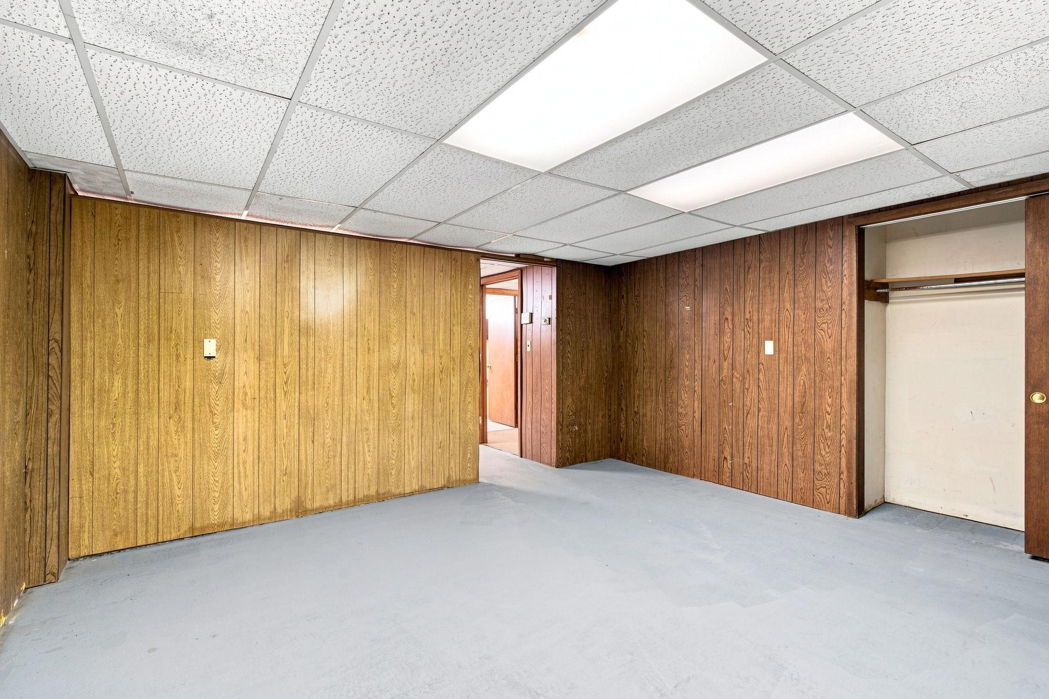 View of Commercial Sale at 980 Dale Street, Saint Paul MN 55117, Saint Paul (37 of 49) - Mike Wilen | Minnesota Team Real Estate