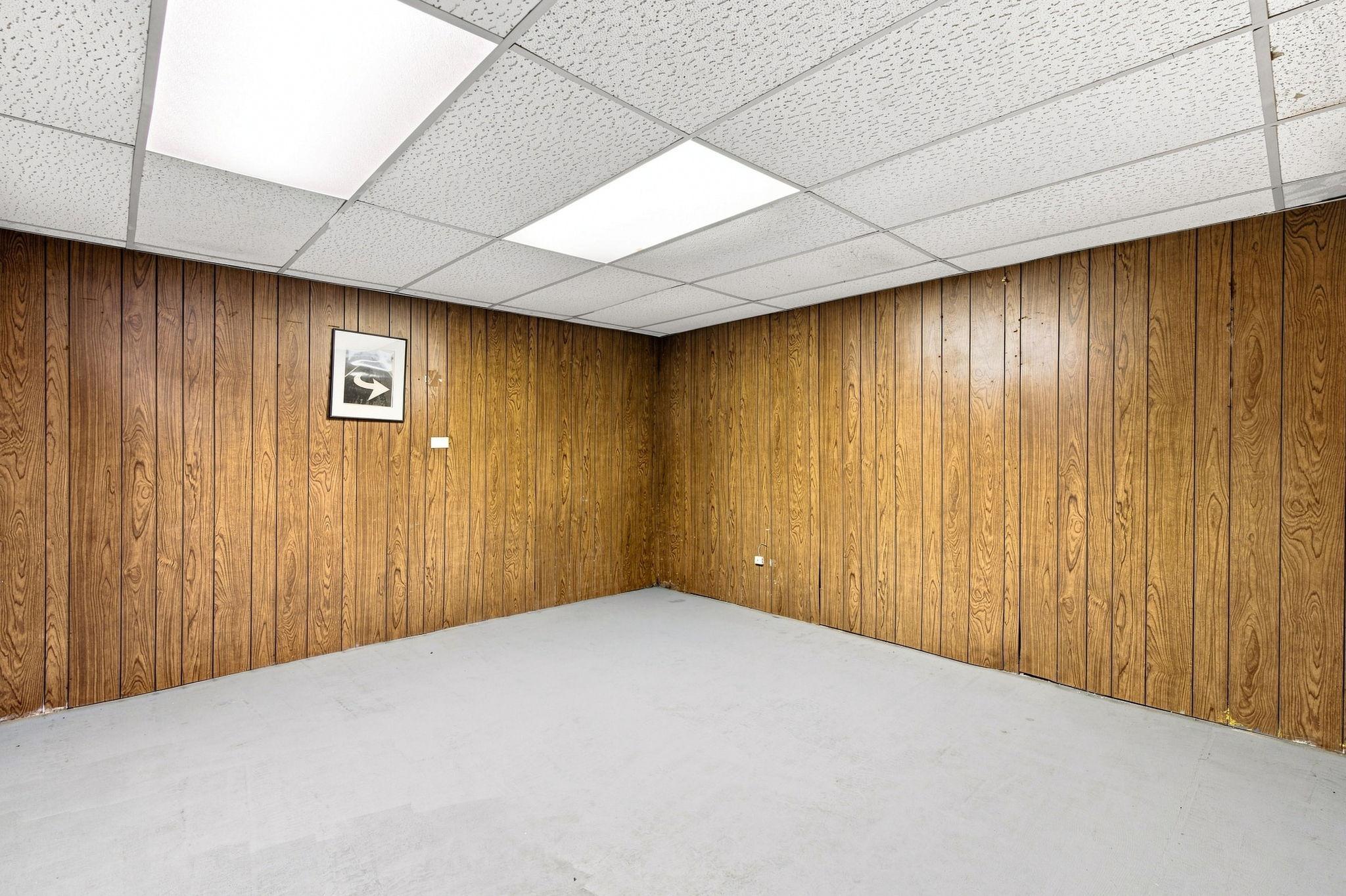View of Commercial Sale at 980 Dale Street, Saint Paul MN 55117, Saint Paul (36 of 49) - Mike Wilen | Minnesota Team Real Estate