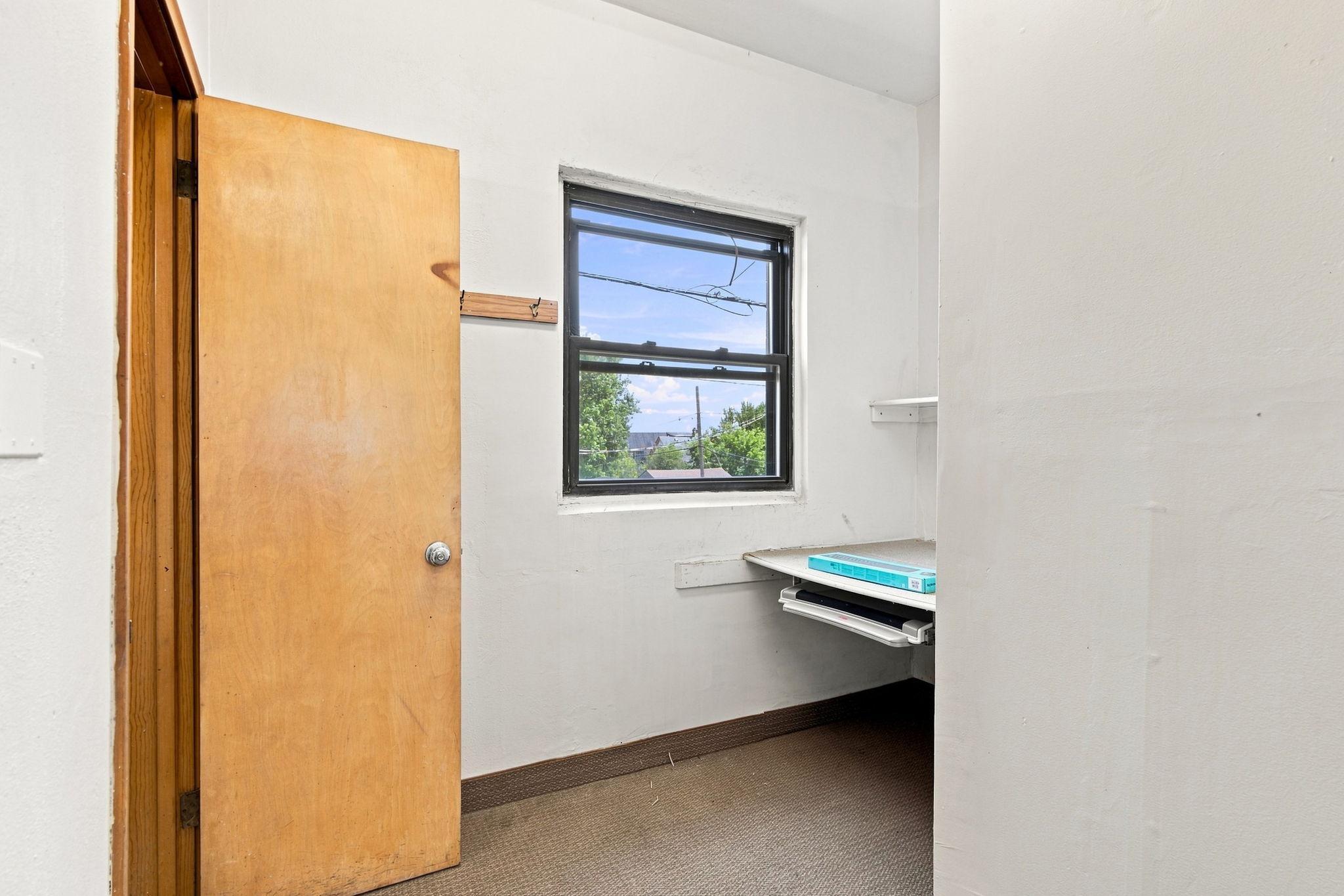 View of Commercial Sale at 980 Dale Street, Saint Paul MN 55117, Saint Paul (22 of 49) - Mike Wilen | Minnesota Team Real Estate