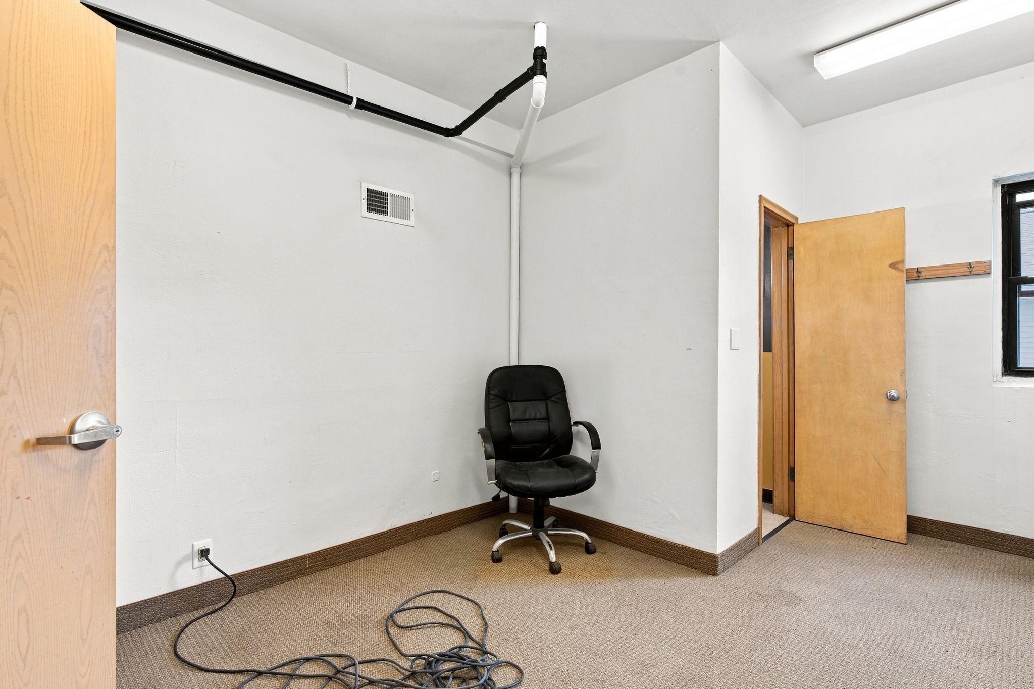 View of Commercial Sale at 980 Dale Street, Saint Paul MN 55117, Saint Paul (21 of 49) - Mike Wilen | Minnesota Team Real Estate