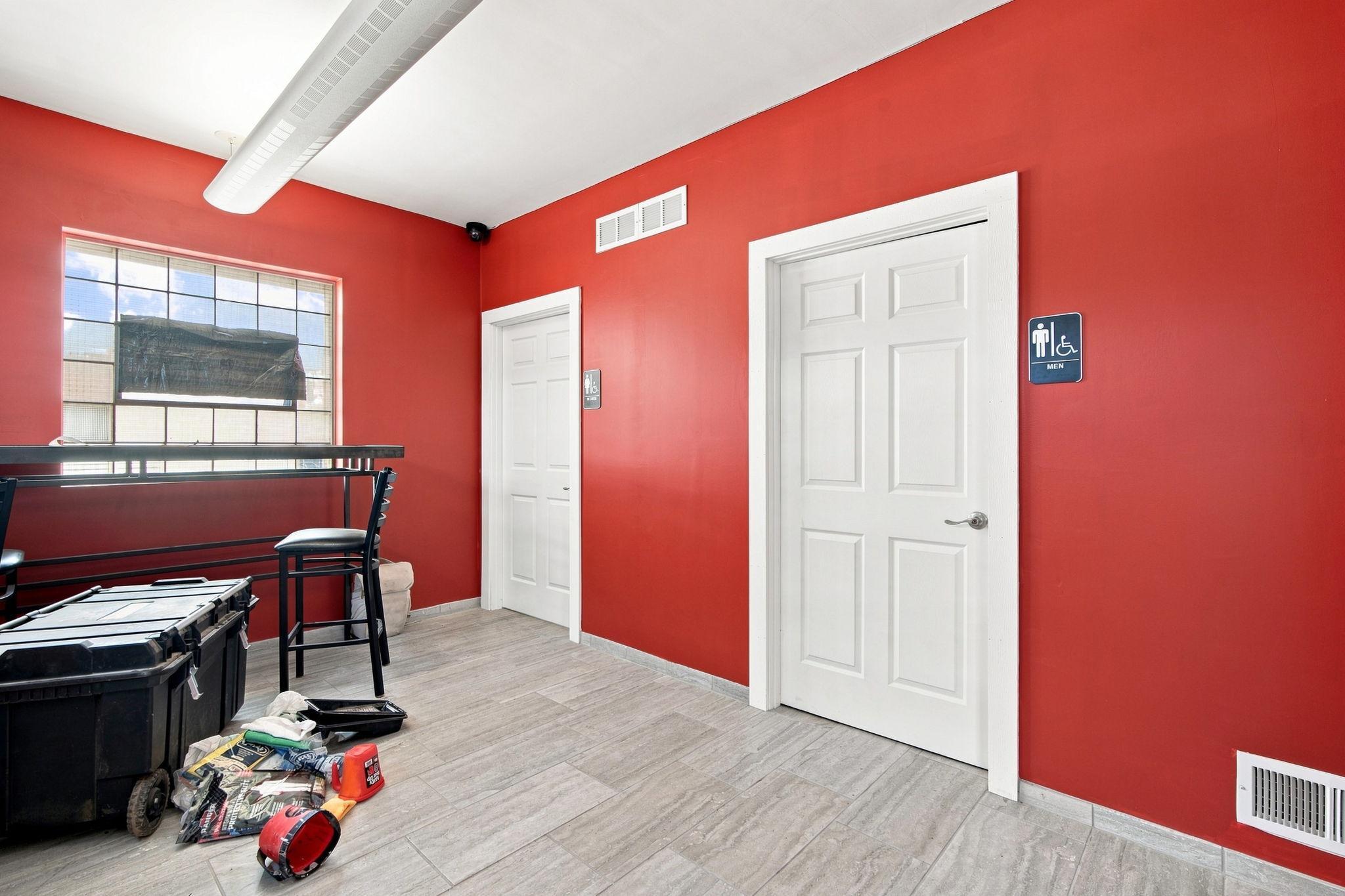 View of Commercial Sale at 980 Dale Street, Saint Paul MN 55117, Saint Paul (18 of 49) - Mike Wilen | Minnesota Team Real Estate