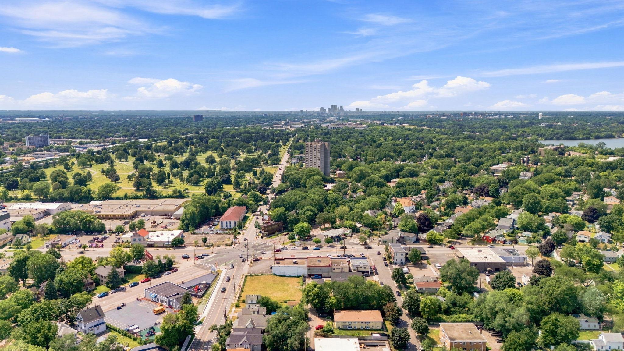 View of Commercial Sale at 980 Dale Street, Saint Paul MN 55117, Saint Paul (10 of 49) - Mike Wilen | Minnesota Team Real Estate