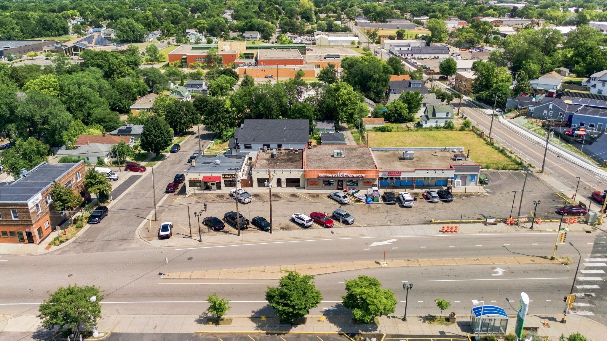 View of Commercial Sale at 980 Dale Street, Saint Paul MN 55117, Saint Paul (5 of 49) - Mike Wilen | Minnesota Team Real Estate