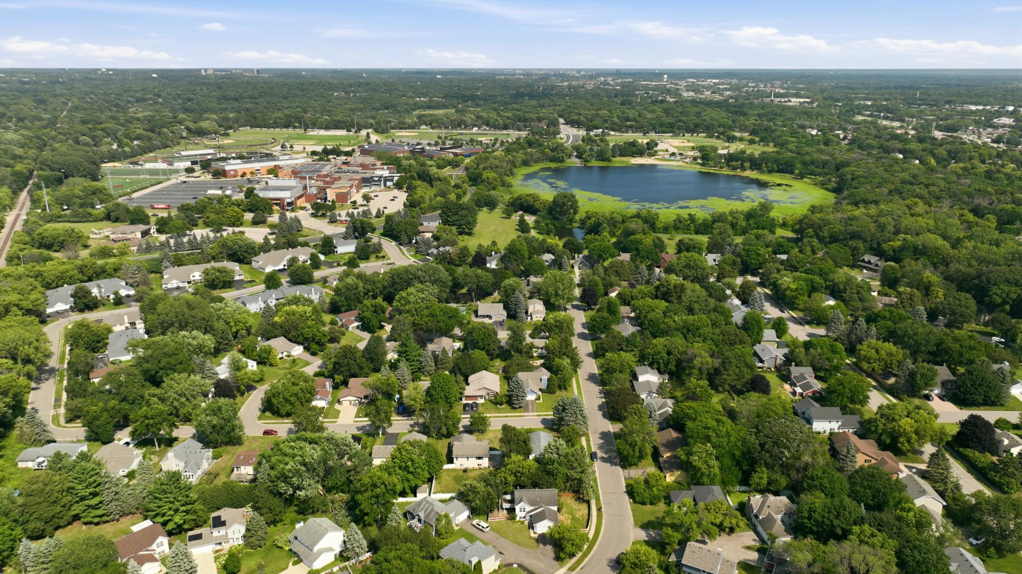 View of Residential at 17604 Lorence Way, Eden Prairie MN 55346, Eden Prairie (40 of 43) - Mike Wilen | Minnesota Team Real Estate
