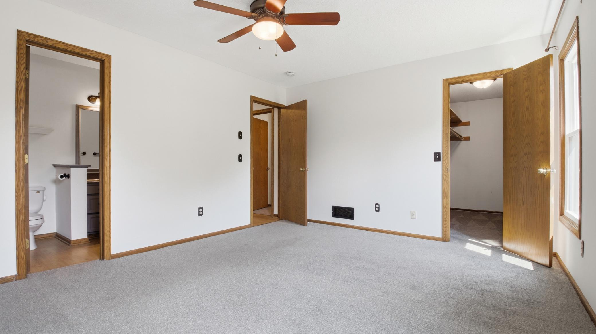 View of Residential at 17604 Lorence Way, Eden Prairie MN 55346, Eden Prairie (14 of 43) - Mike Wilen | Minnesota Team Real Estate