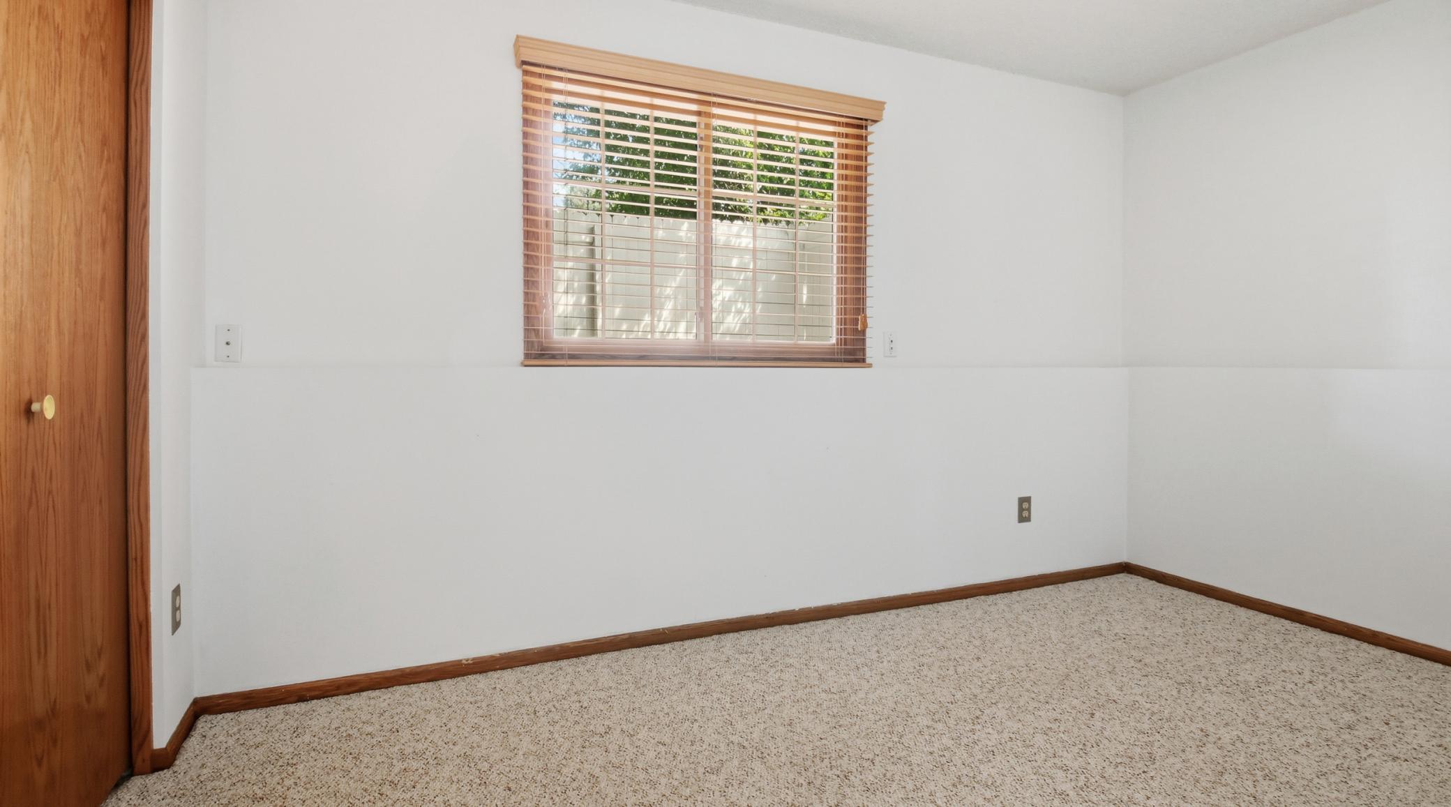View of Residential at 17604 Lorence Way, Eden Prairie MN 55346, Eden Prairie (18 of 43) - Mike Wilen | Minnesota Team Real Estate
