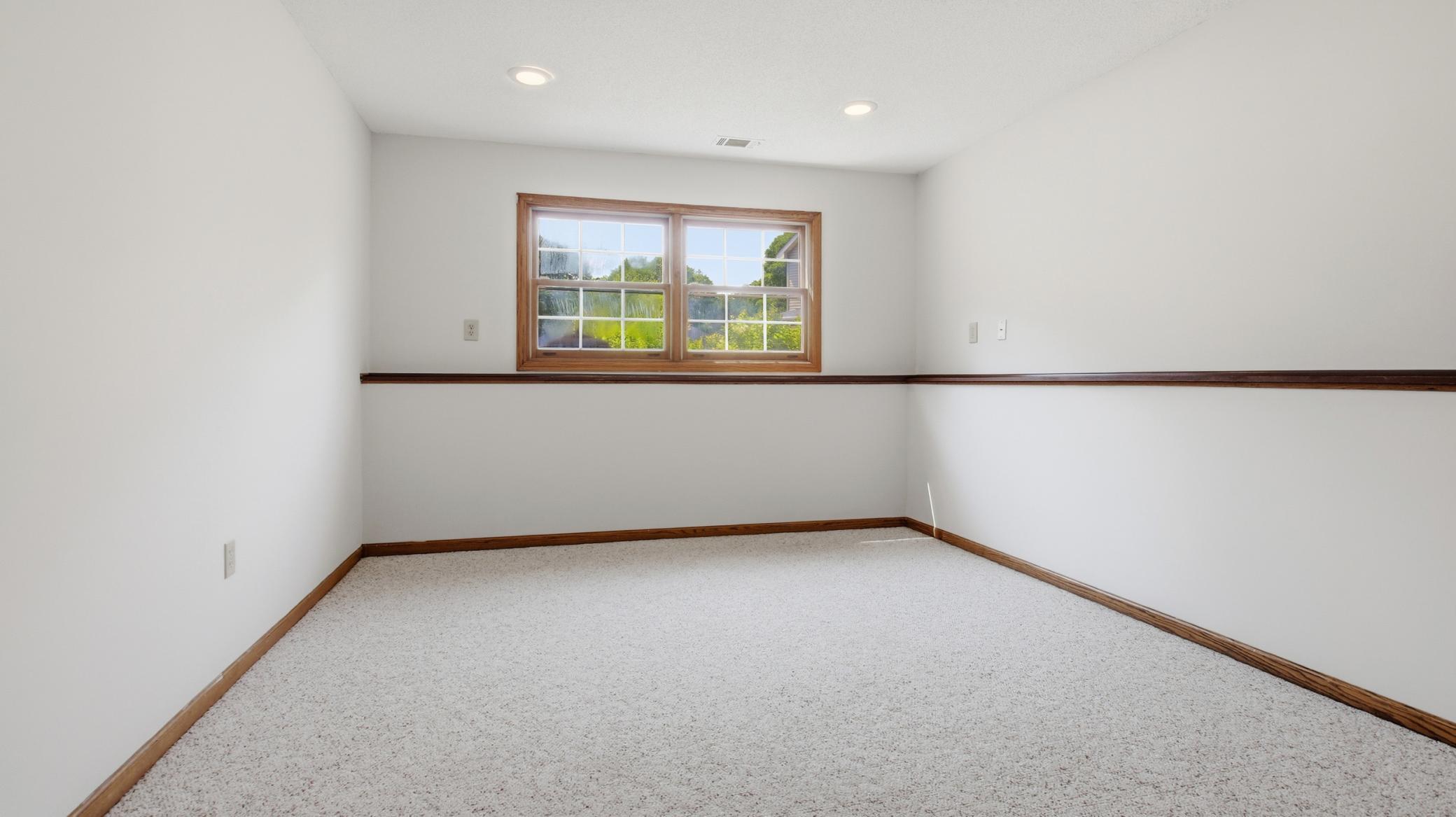View of Residential at 17604 Lorence Way, Eden Prairie MN 55346, Eden Prairie (26 of 43) - Mike Wilen | Minnesota Team Real Estate
