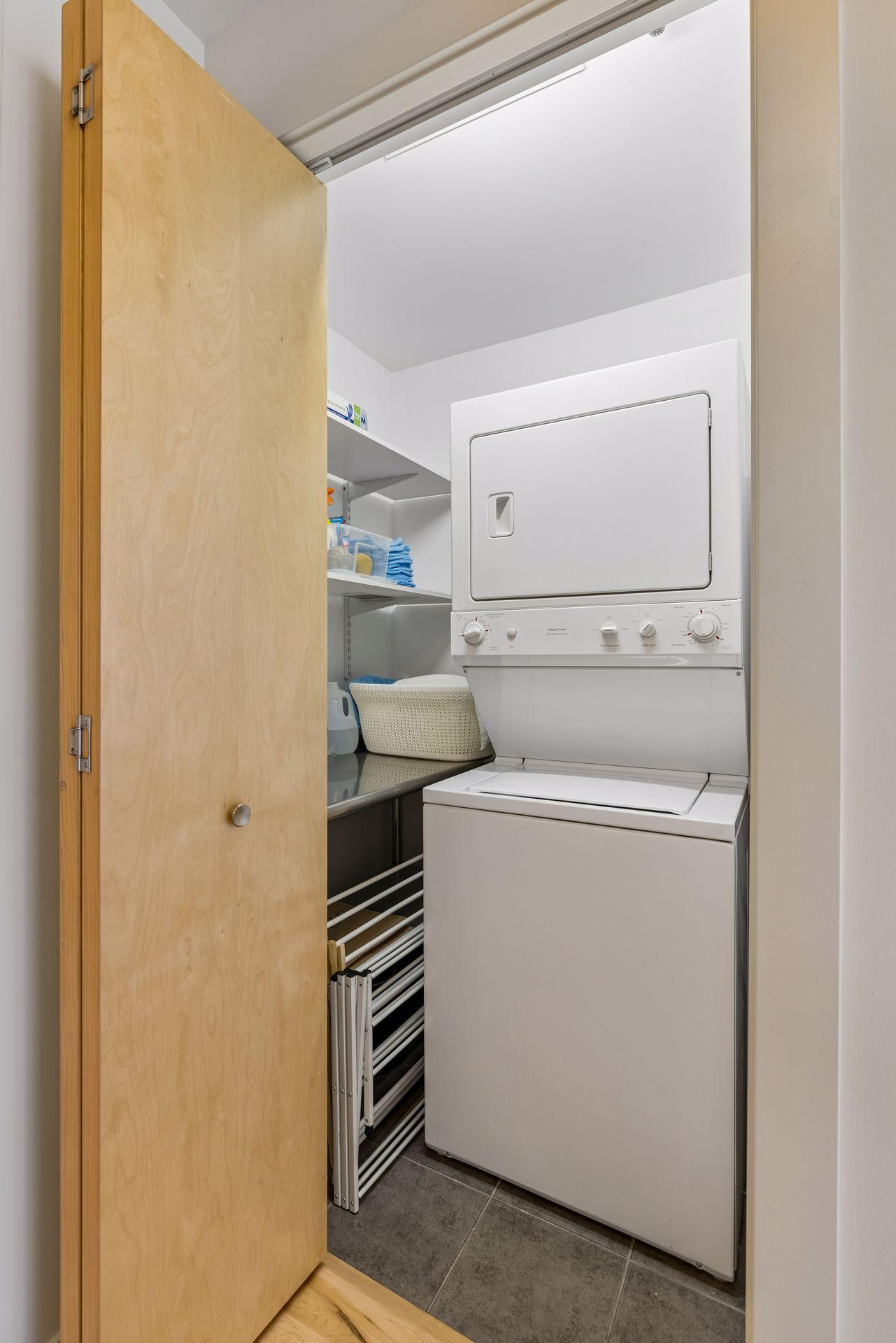 View of Residential at 215 10th Avenue #633, Minneapolis MN 55415, Minneapolis (21 of 40) - Mike Wilen | Minnesota Team Real Estate