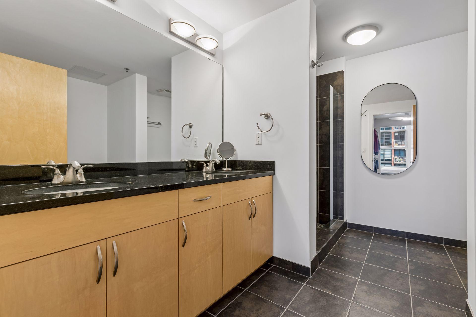 View of Residential at 215 10th Avenue #633, Minneapolis MN 55415, Minneapolis (15 of 40) - Mike Wilen | Minnesota Team Real Estate