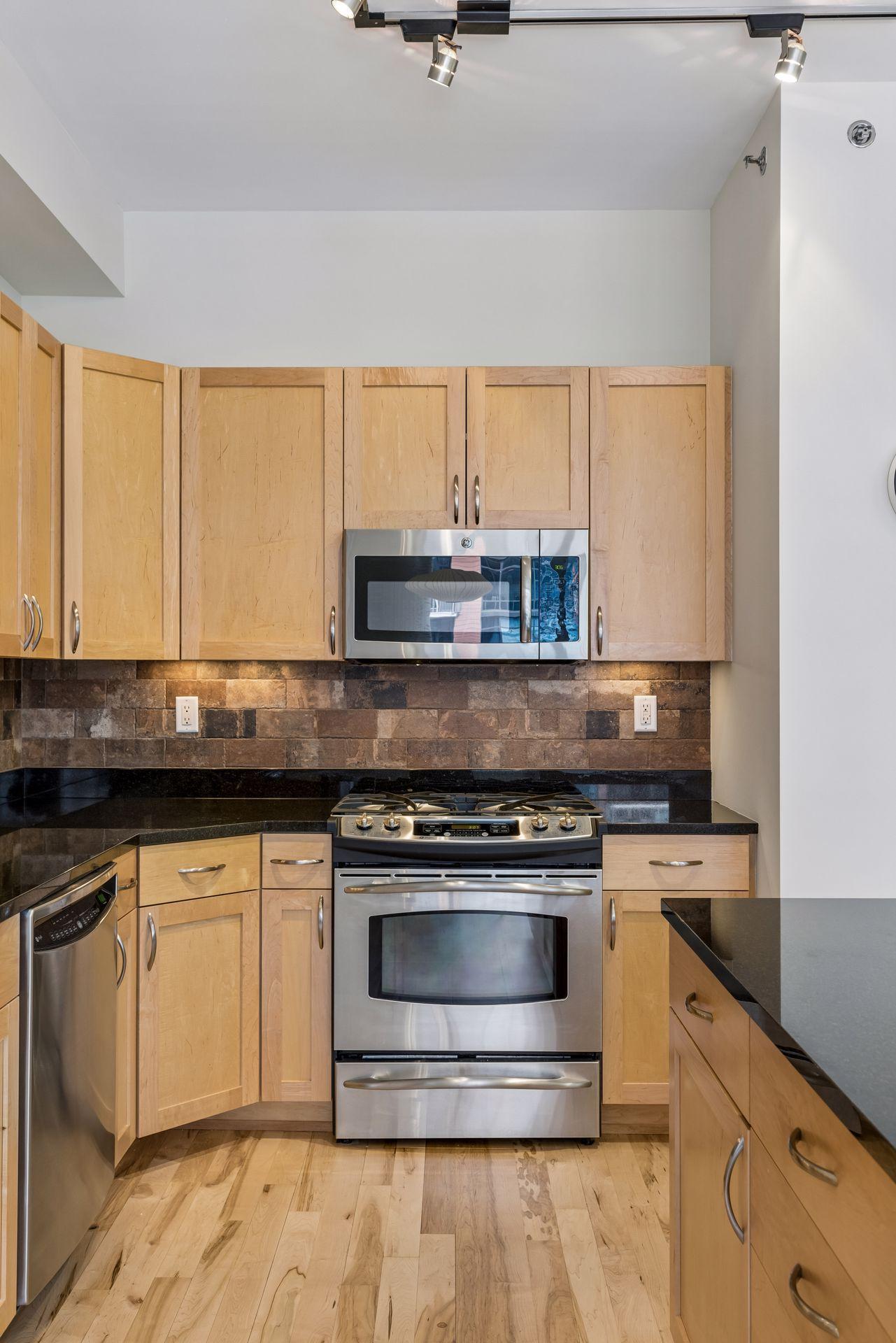 View of Residential at 215 10th Avenue #633, Minneapolis MN 55415, Minneapolis (11 of 40) - Mike Wilen | Minnesota Team Real Estate