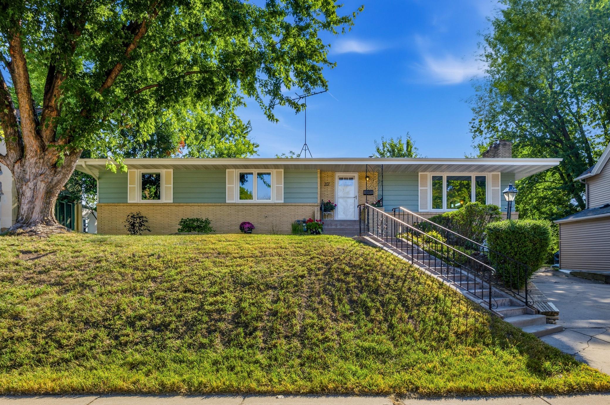 View of Residential at 207 1st Avenue, New Prague MN 56071, New Prague (20 of 21) - Mike Wilen | Minnesota Team Real Estate