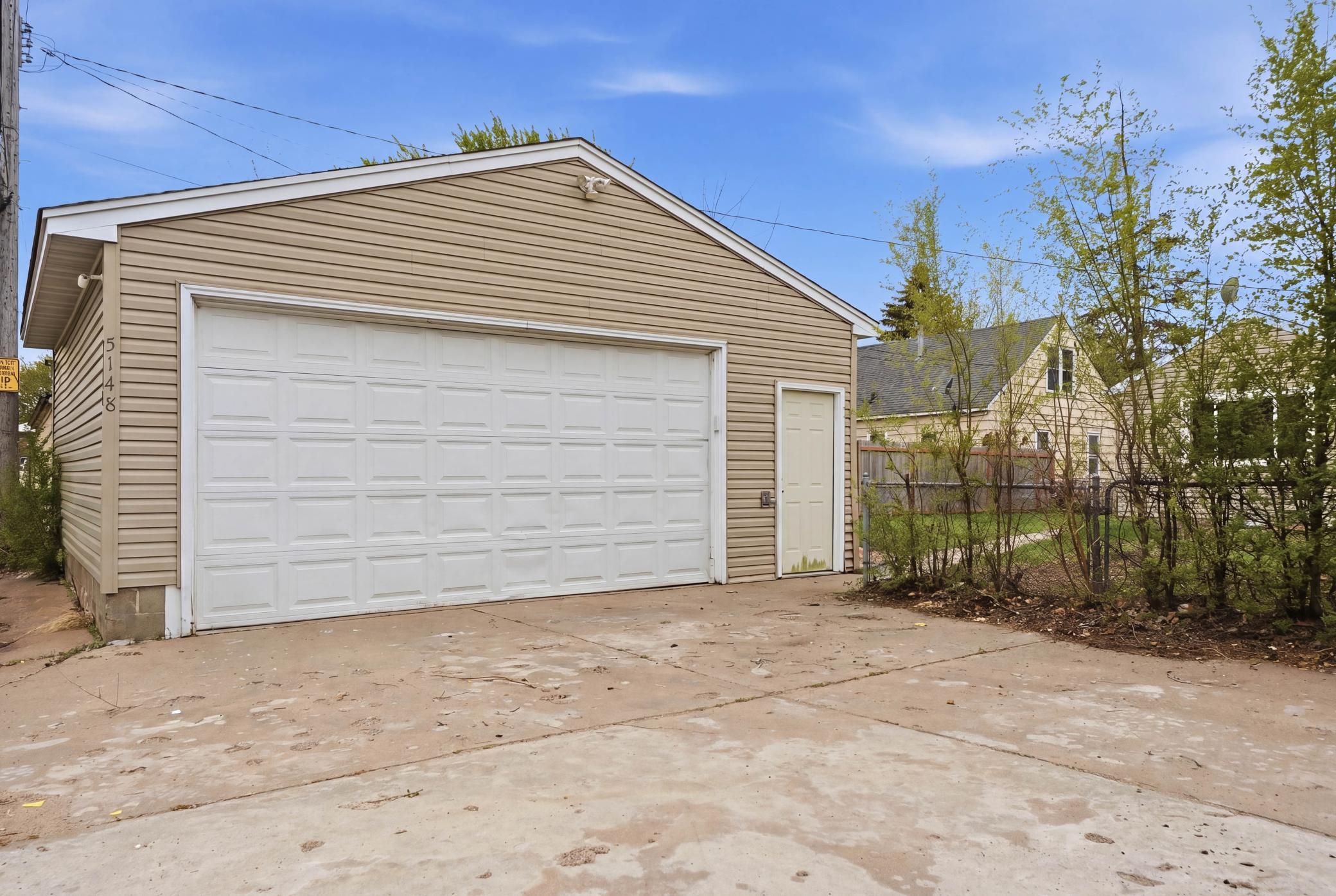 View of Residential at 5148 Logan Avenue, Minneapolis MN 55430, Minneapolis (25 of 29) - Mike Wilen | Minnesota Team Real Estate