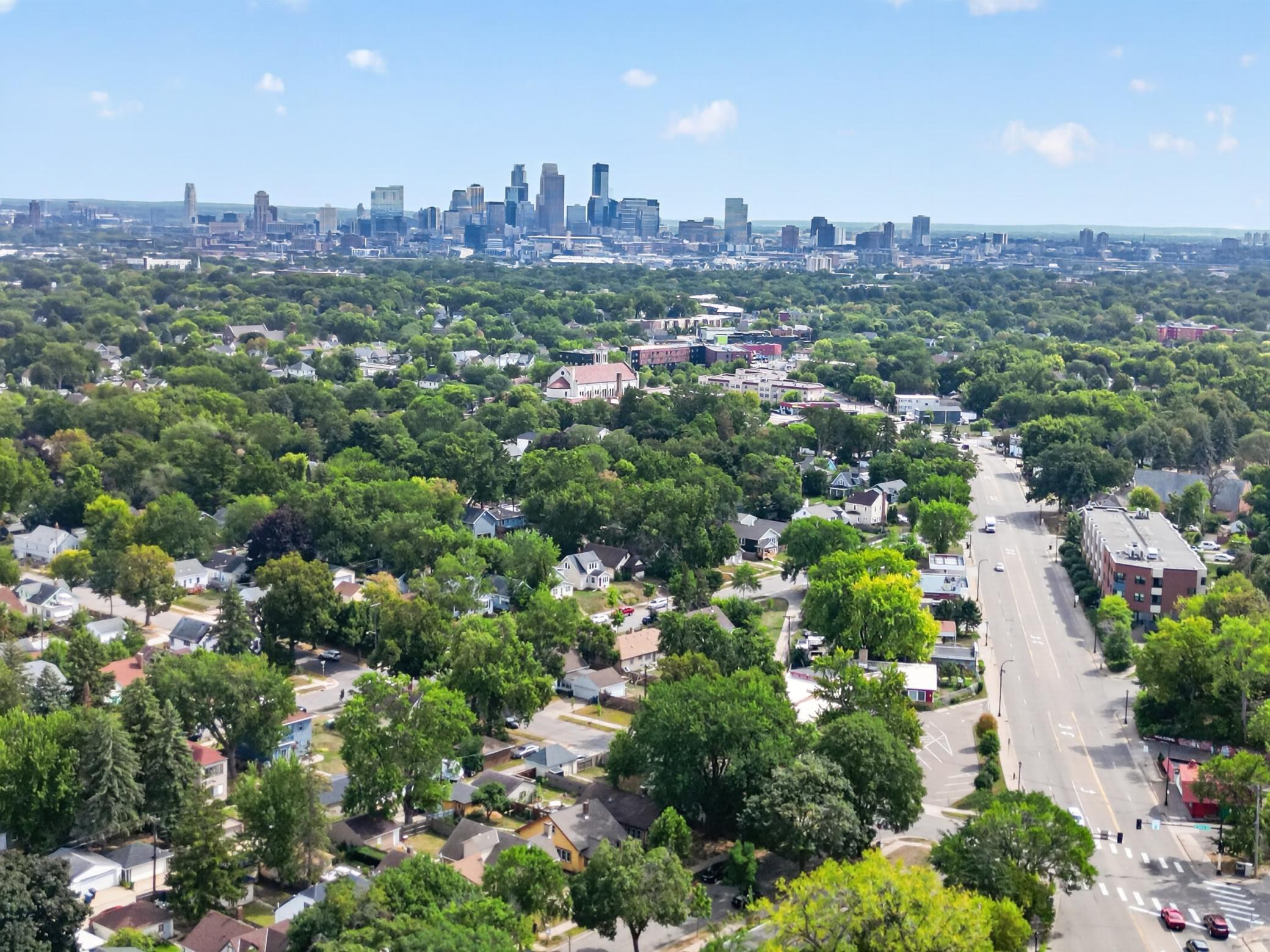 View of Residential at 2946 Vincent Avenue, Minneapolis MN 55411, Minneapolis (32 of 36) - Mike Wilen | Minnesota Team Real Estate