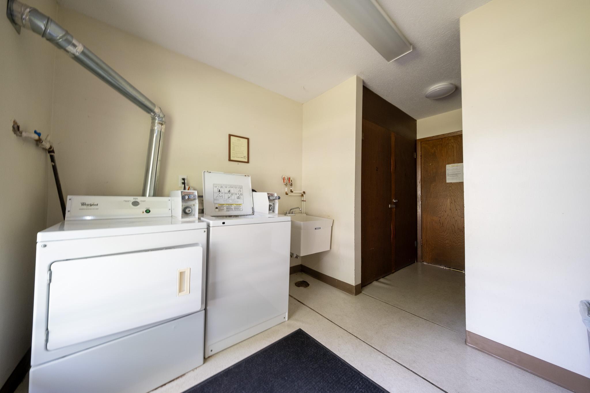 View of Residential at 917 11th Avenue #2, Hopkins MN 55343, Hopkins (16 of 17) - Mike Wilen | Minnesota Team Real Estate