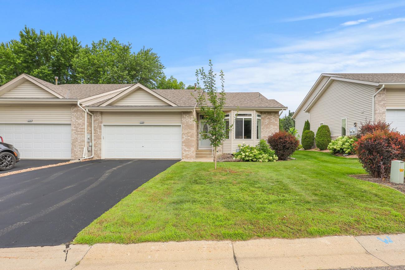 View of Residential at 13230 Galena Way, Apple Valley MN 55124, Apple Valley (26 of 28) - Mike Wilen | Minnesota Team Real Estate