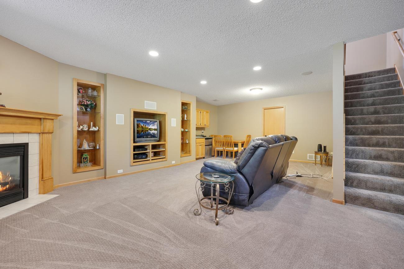 View of Residential at 13230 Galena Way, Apple Valley MN 55124, Apple Valley (19 of 28) - Mike Wilen | Minnesota Team Real Estate