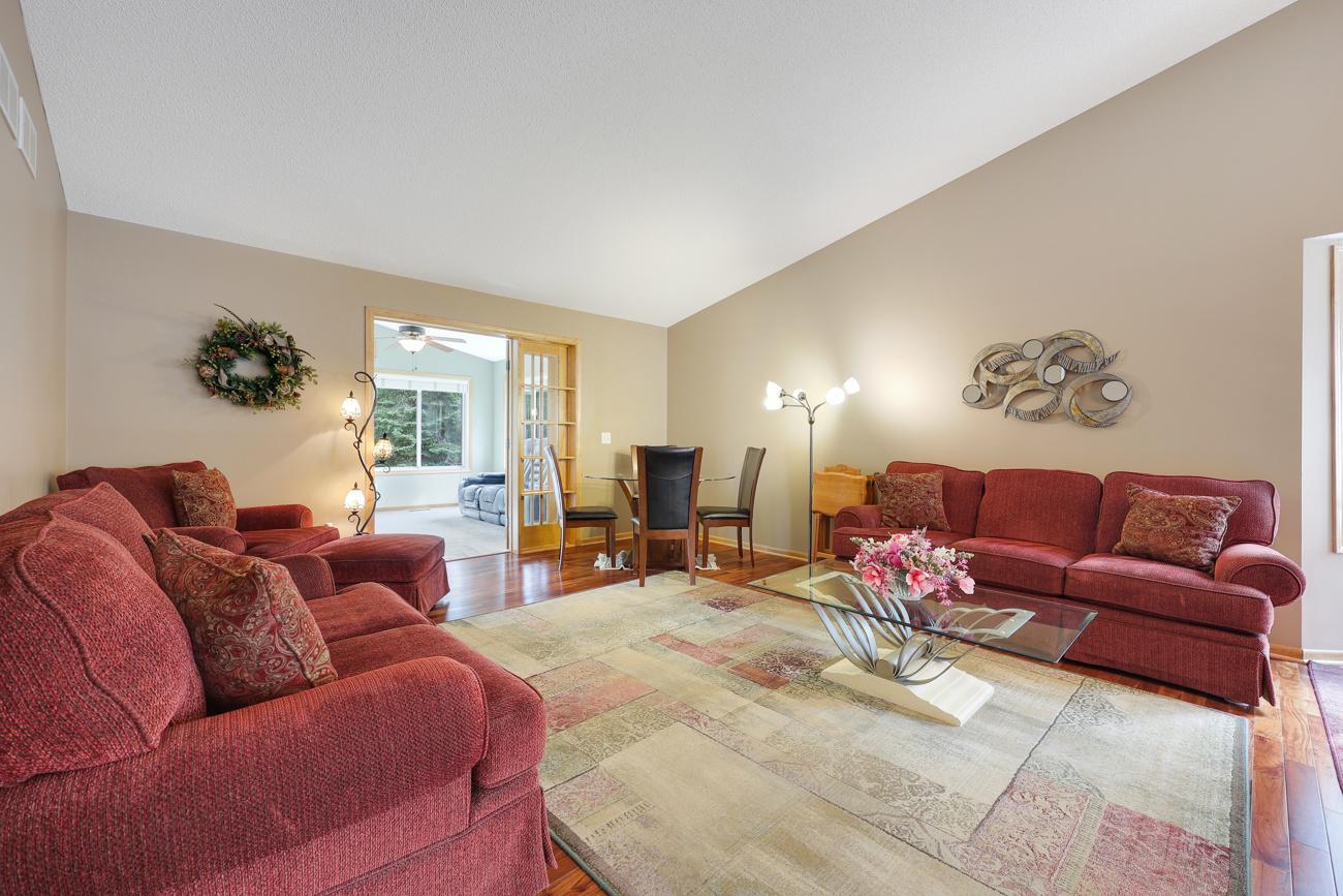 View of Residential at 13230 Galena Way, Apple Valley MN 55124, Apple Valley (10 of 28) - Mike Wilen | Minnesota Team Real Estate