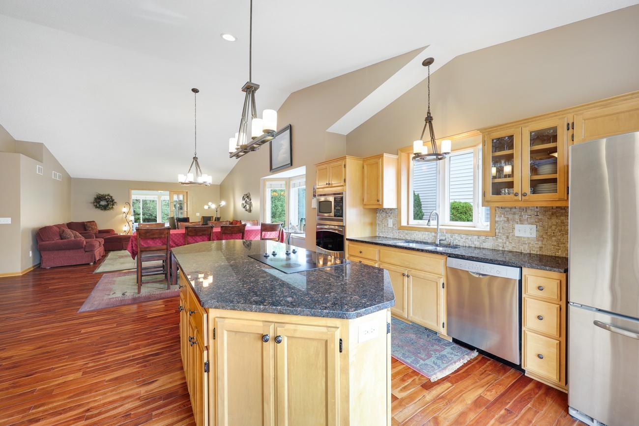 View of Residential at 13230 Galena Way, Apple Valley MN 55124, Apple Valley (9 of 28) - Mike Wilen | Minnesota Team Real Estate