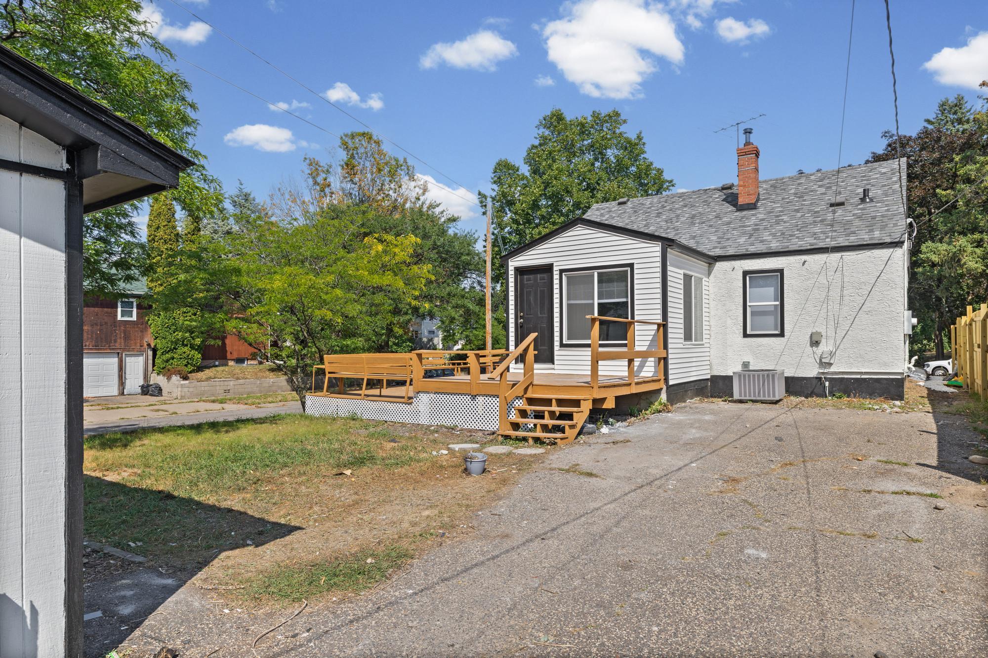 View of Residential at 1660 Beech Street, Saint Paul MN 55106, Saint Paul (48 of 56) - Mike Wilen | Minnesota Team Real Estate
