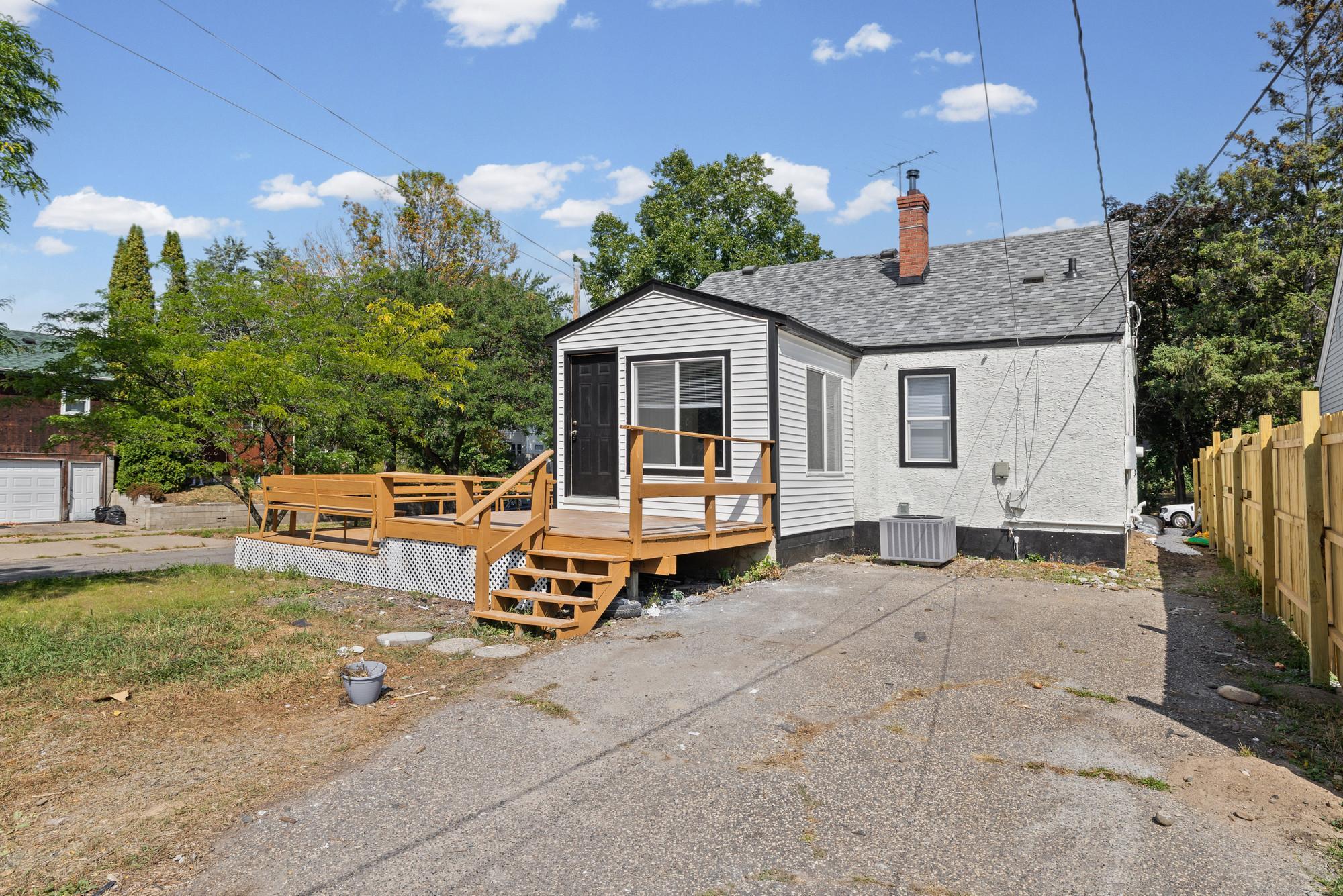 View of Residential at 1660 Beech Street, Saint Paul MN 55106, Saint Paul (49 of 56) - Mike Wilen | Minnesota Team Real Estate