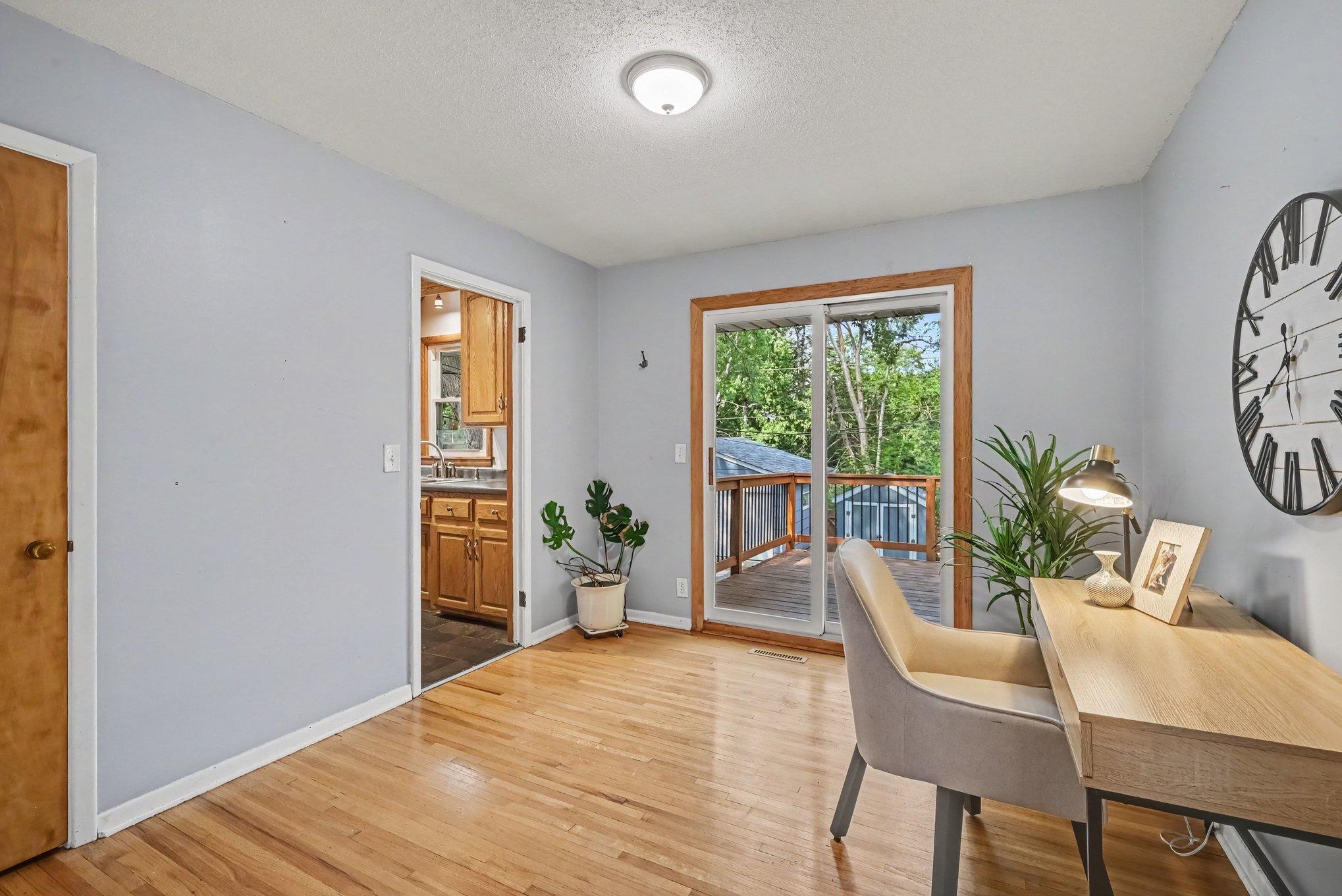 View of Residential at 2733 Parkview Boulevard, Robbinsdale MN 55422, Robbinsdale (8 of 19) - Mike Wilen | Minnesota Team Real Estate