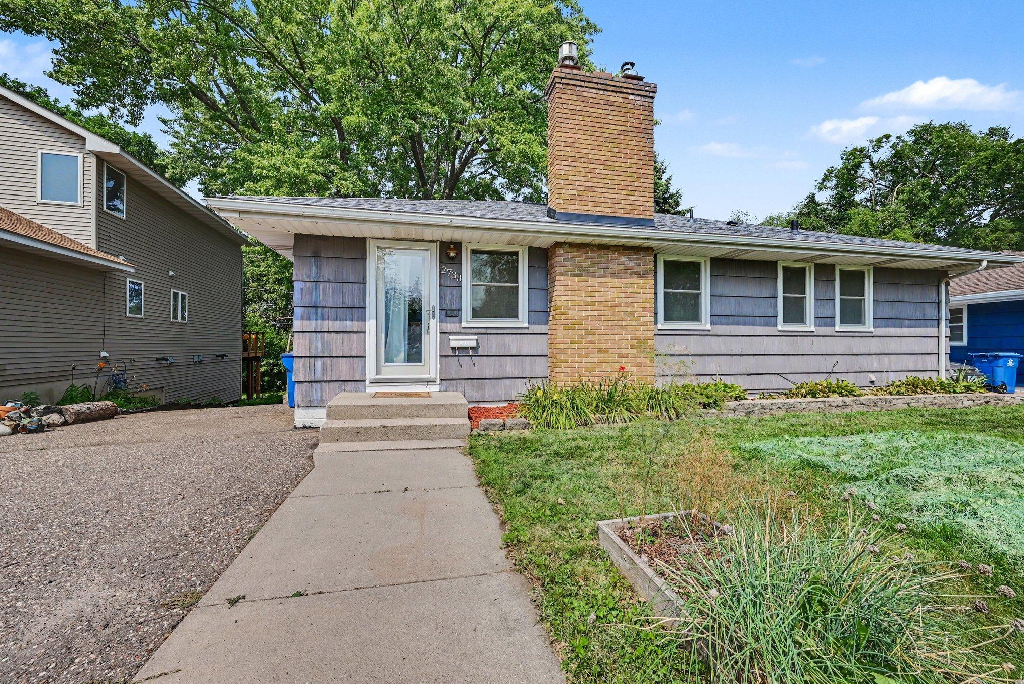 View of Residential at 2733 Parkview Boulevard, Robbinsdale MN 55422, Robbinsdale (2 of 19) - Mike Wilen | Minnesota Team Real Estate