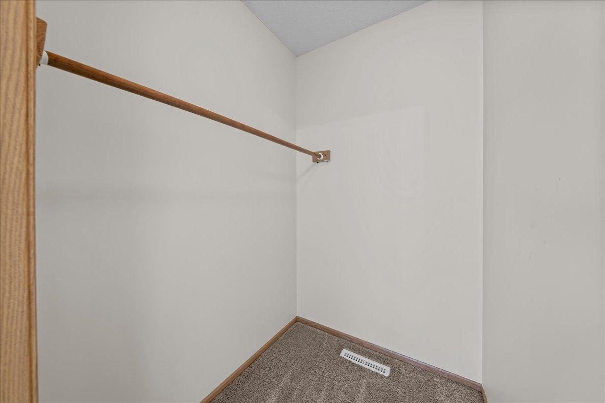View of Residential at 3818 51st Avenue, Brooklyn Center MN 55429, Brooklyn Center (29 of 42) - Mike Wilen | Minnesota Team Real Estate