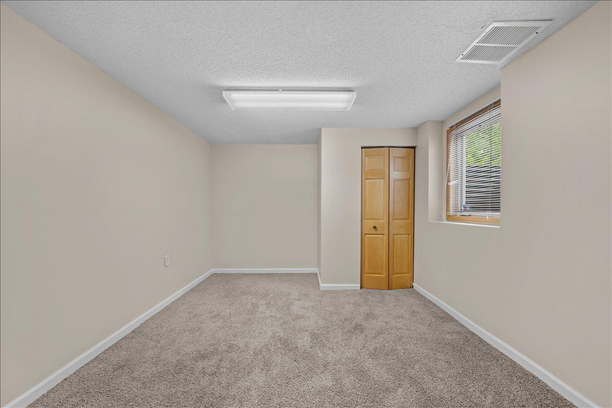 View of Residential at 3818 51st Avenue, Brooklyn Center MN 55429, Brooklyn Center (30 of 42) - Mike Wilen | Minnesota Team Real Estate