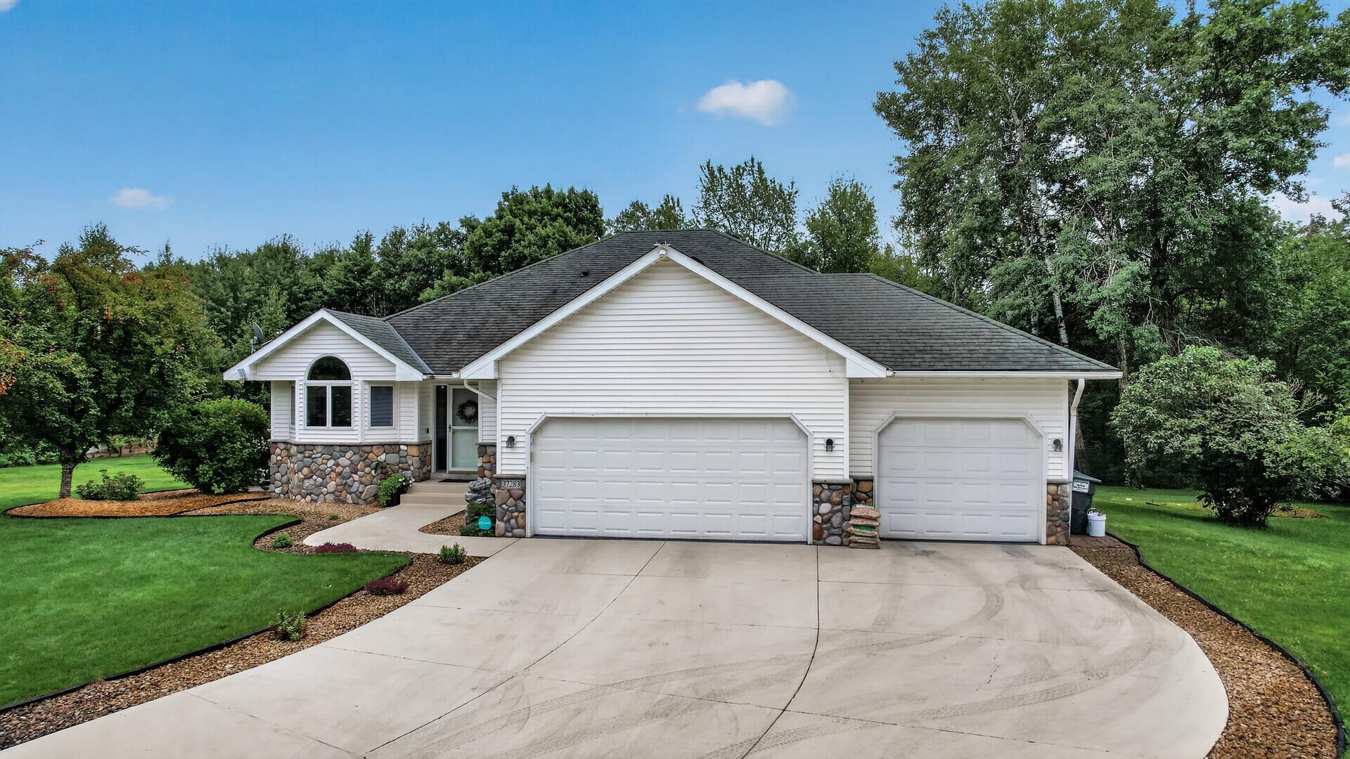 View of Residential at 37283 Heritage Way, North Branch MN 55056, North Branch (4 of 43) - Mike Wilen | Minnesota Team Real Estate