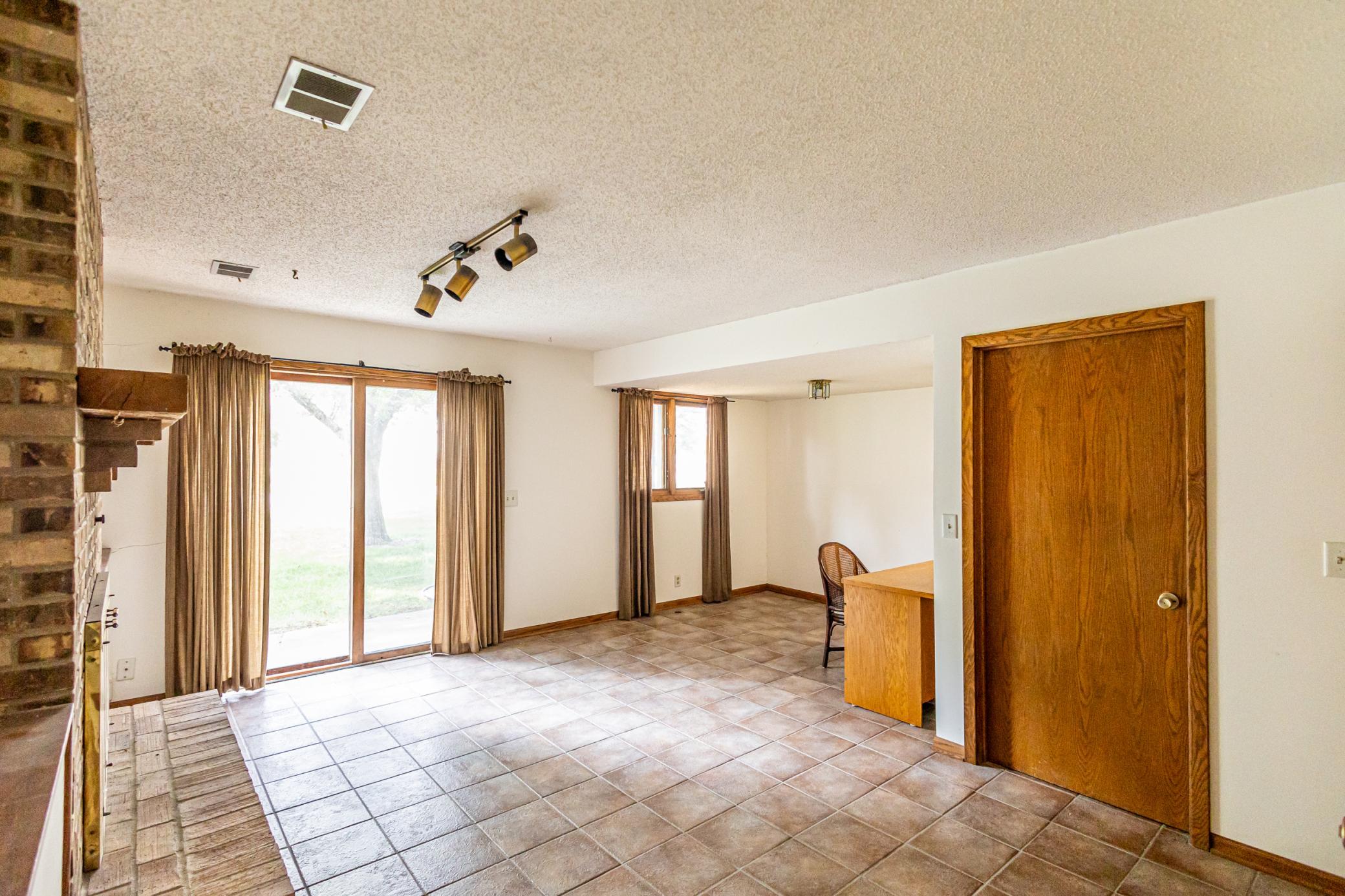 View of Residential at 14255 Towers Lane, Eden Prairie MN 55347, Eden Prairie (19 of 21) - Mike Wilen | Minnesota Team Real Estate