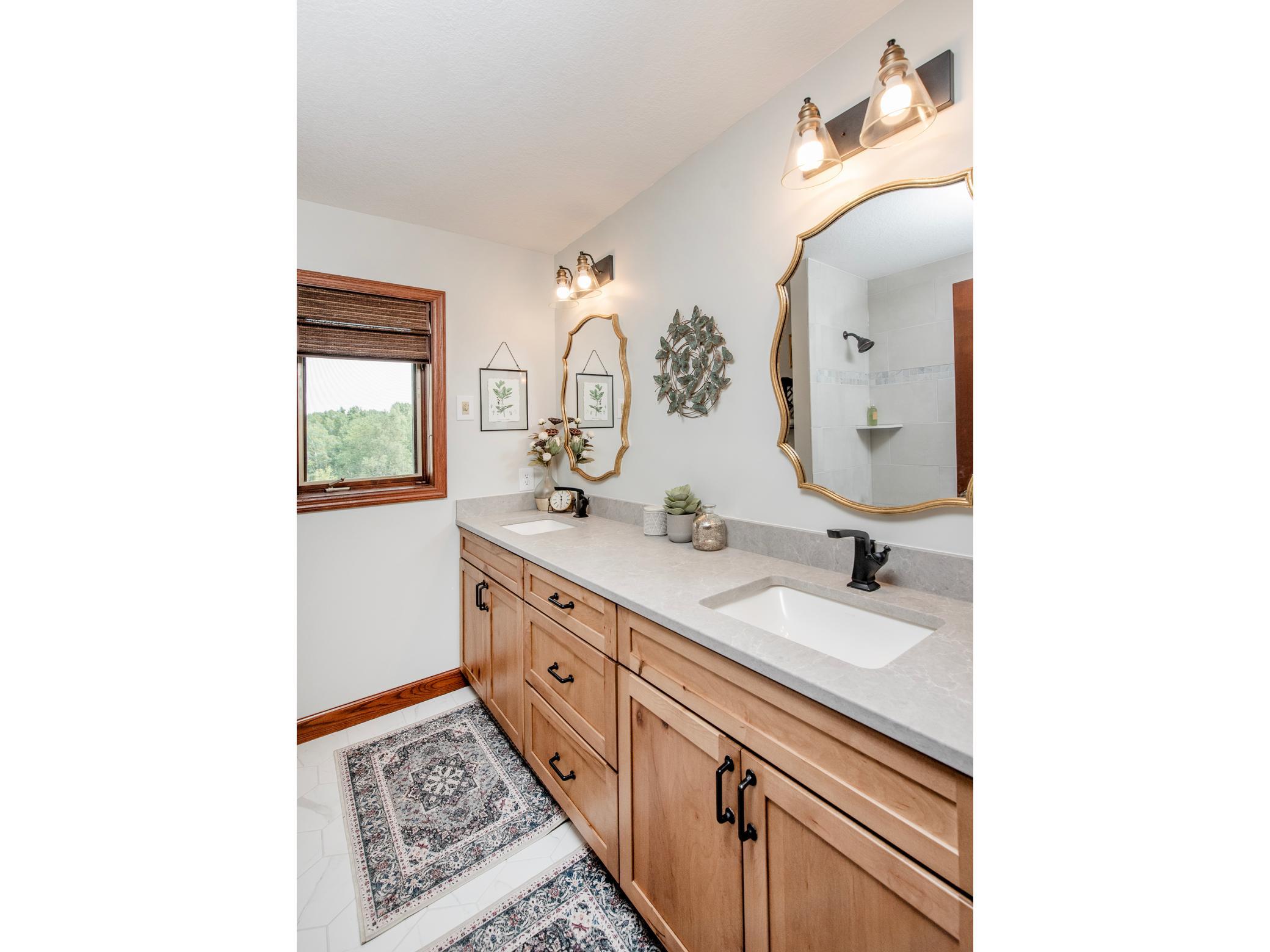 View of Residential at 6256 Lynn Way, Woodbury MN 55129, Woodbury (39 of 53) - Mike Wilen | Minnesota Team Real Estate