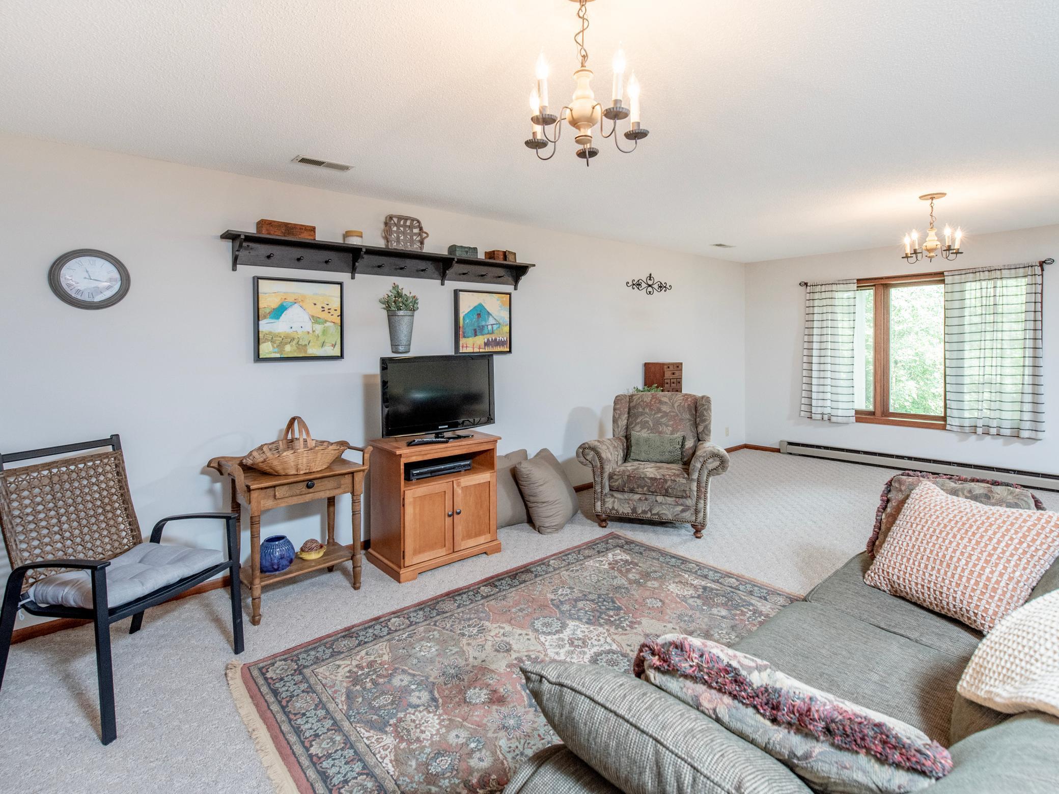 View of Residential at 6256 Lynn Way, Woodbury MN 55129, Woodbury (26 of 53) - Mike Wilen | Minnesota Team Real Estate