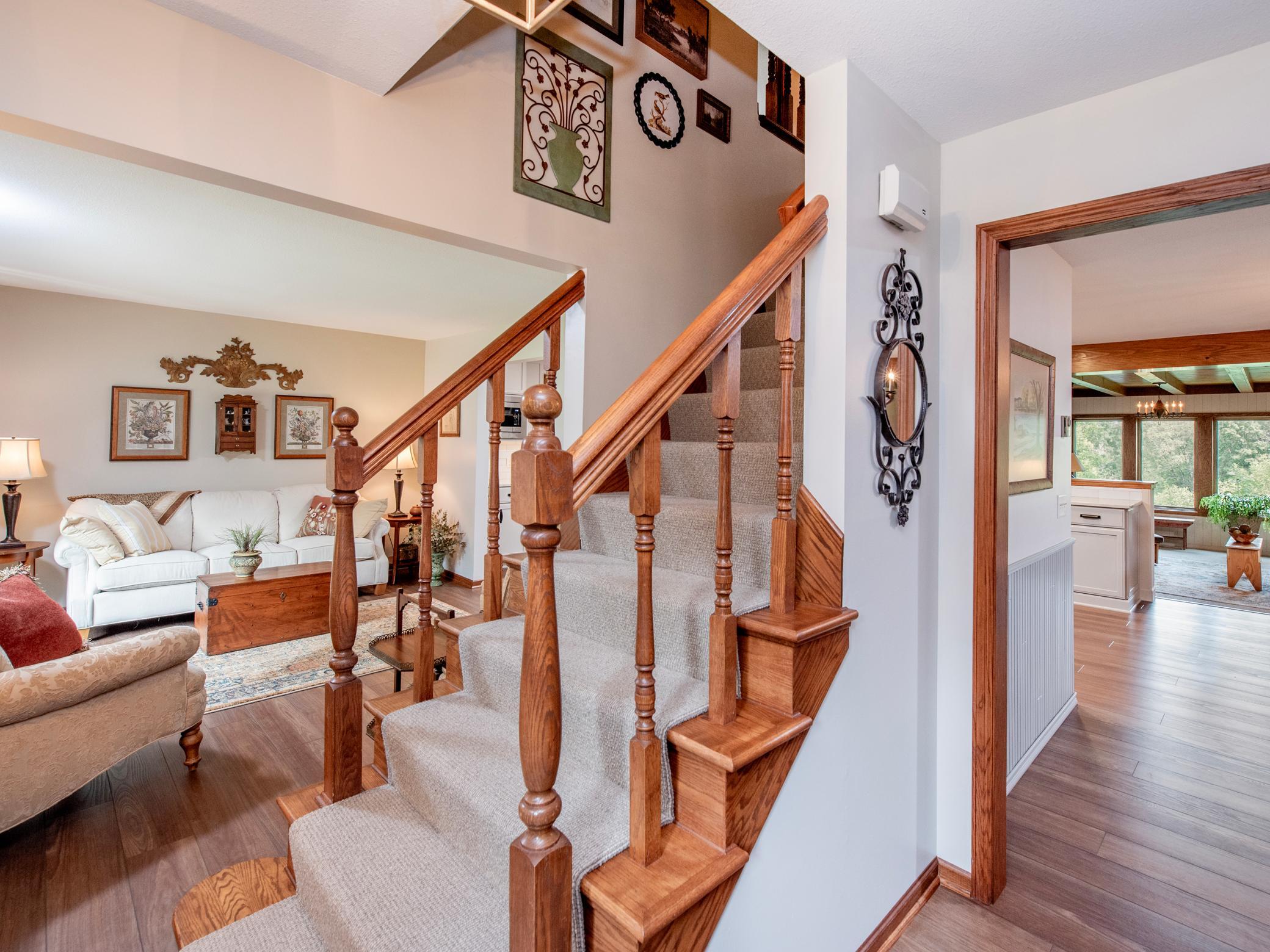 View of Residential at 6256 Lynn Way, Woodbury MN 55129, Woodbury (9 of 53) - Mike Wilen | Minnesota Team Real Estate