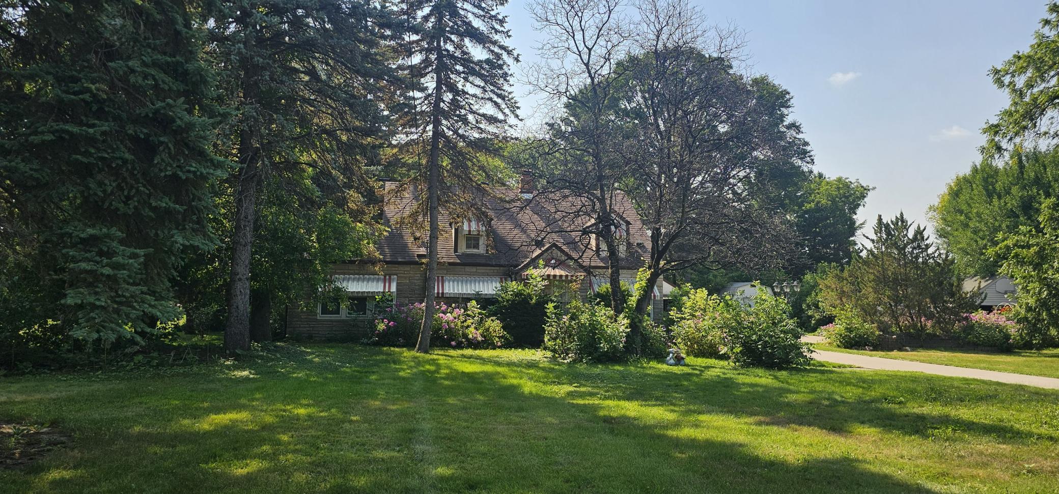 View of Residential at 571 Century Avenue, Maplewood MN 55119, Maplewood (9 of 16) - Mike Wilen | Minnesota Team Real Estate