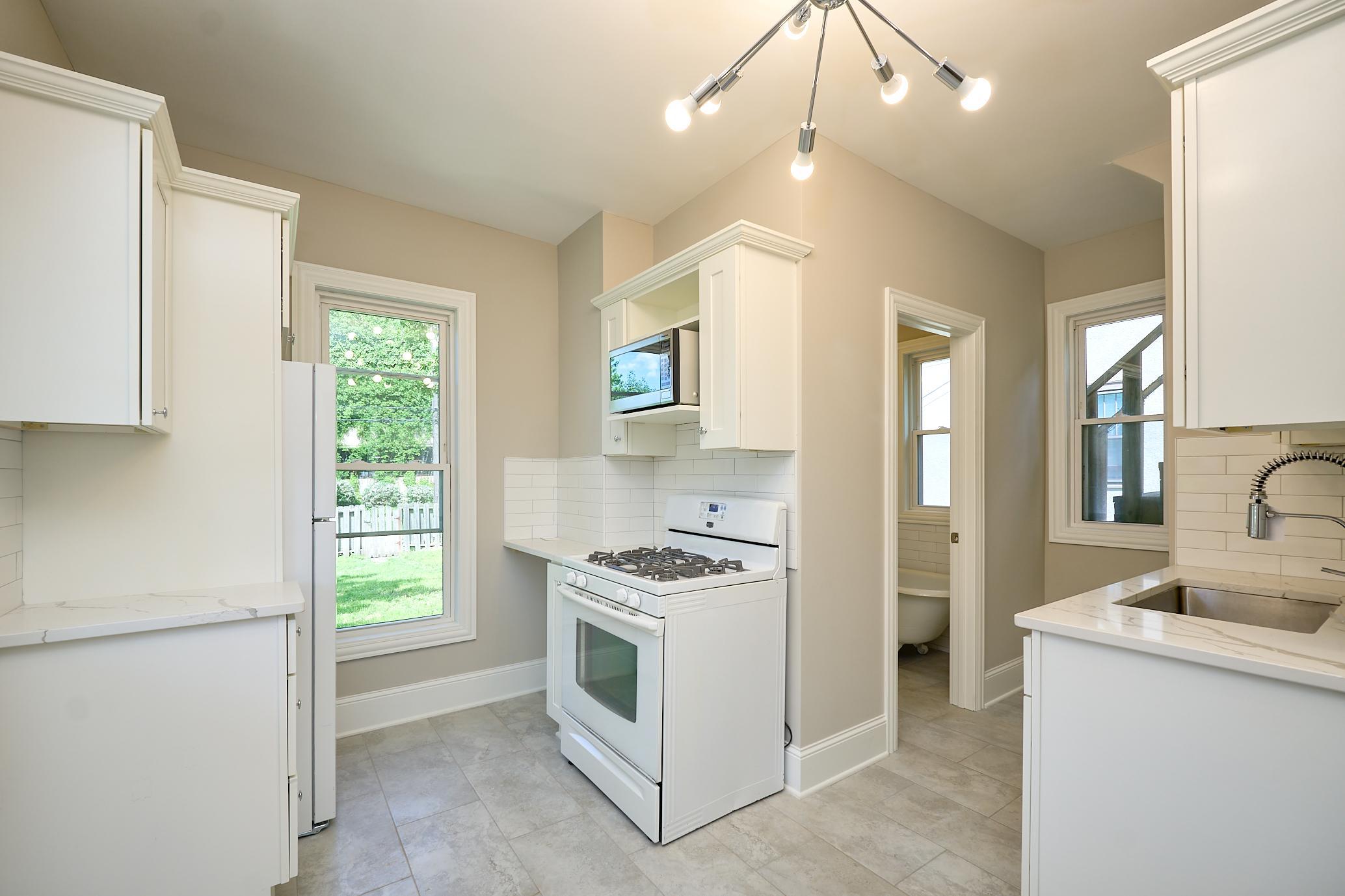 View of Residential Income at 3040 Fremont Avenue, Minneapolis MN 55408, Minneapolis (8 of 55) - Mike Wilen | Minnesota Team Real Estate