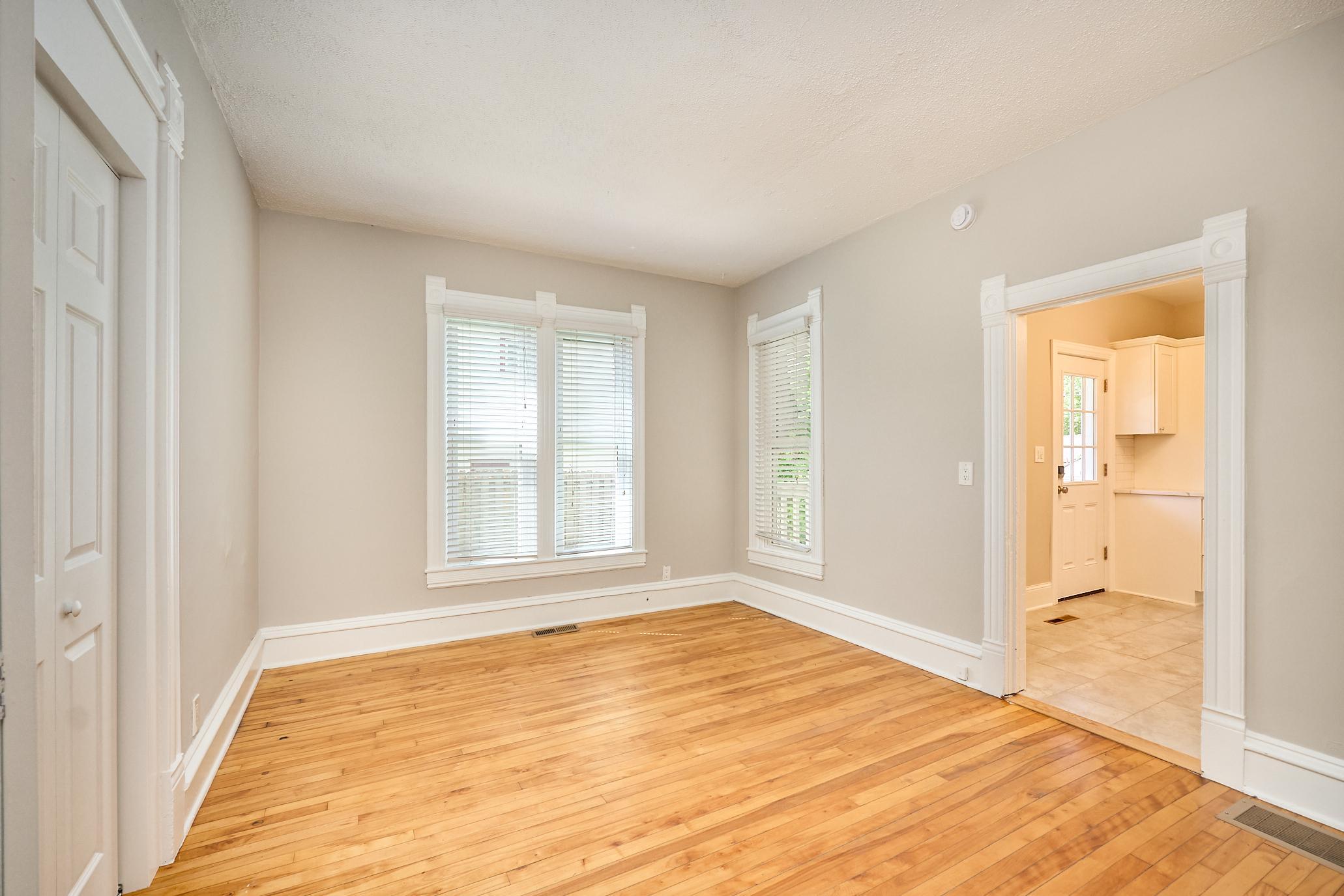 View of Residential Income at 3040 Fremont Avenue, Minneapolis MN 55408, Minneapolis (20 of 55) - Mike Wilen | Minnesota Team Real Estate