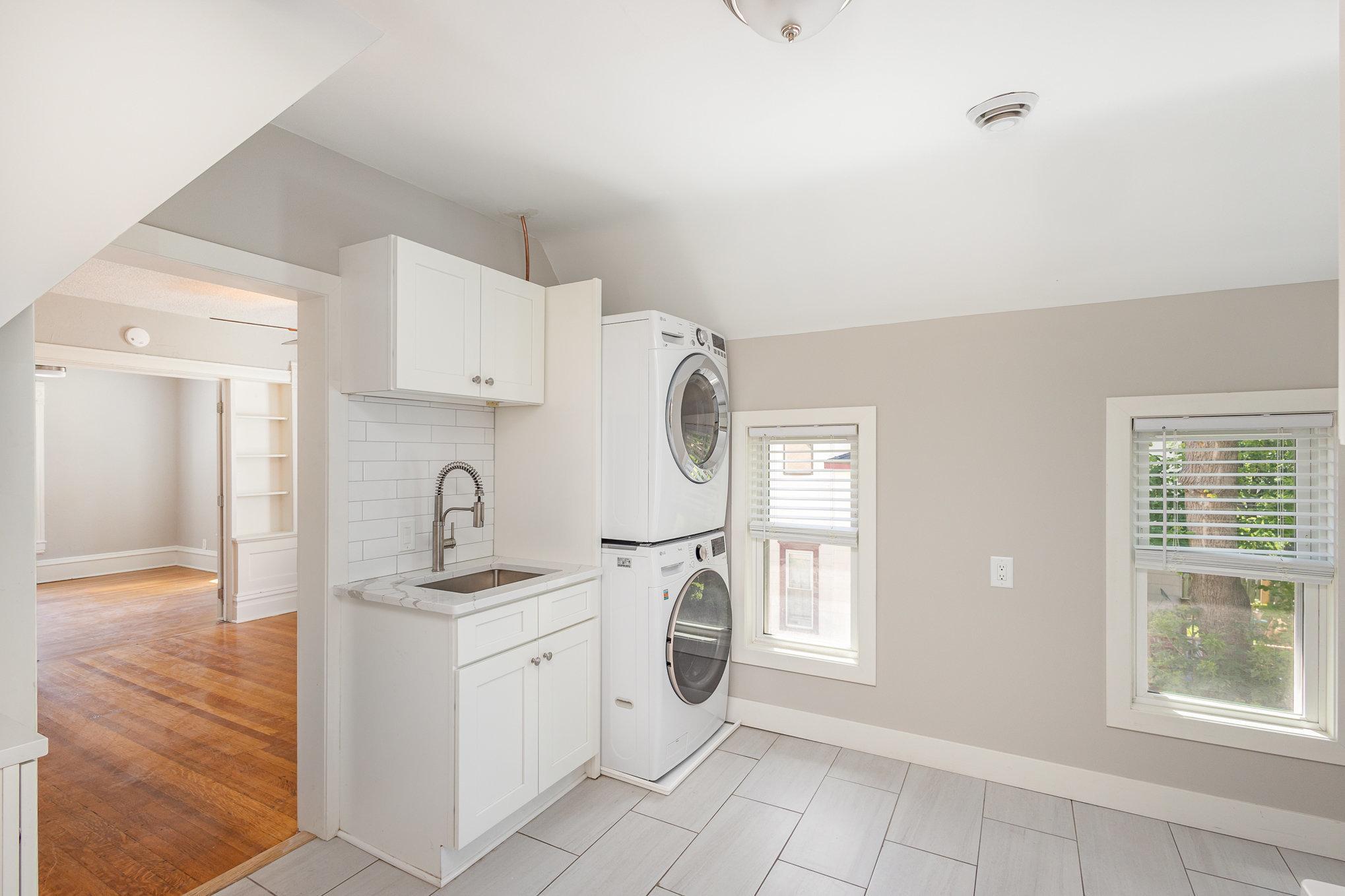 View of Residential Income at 3040 Fremont Avenue, Minneapolis MN 55408, Minneapolis (36 of 55) - Mike Wilen | Minnesota Team Real Estate