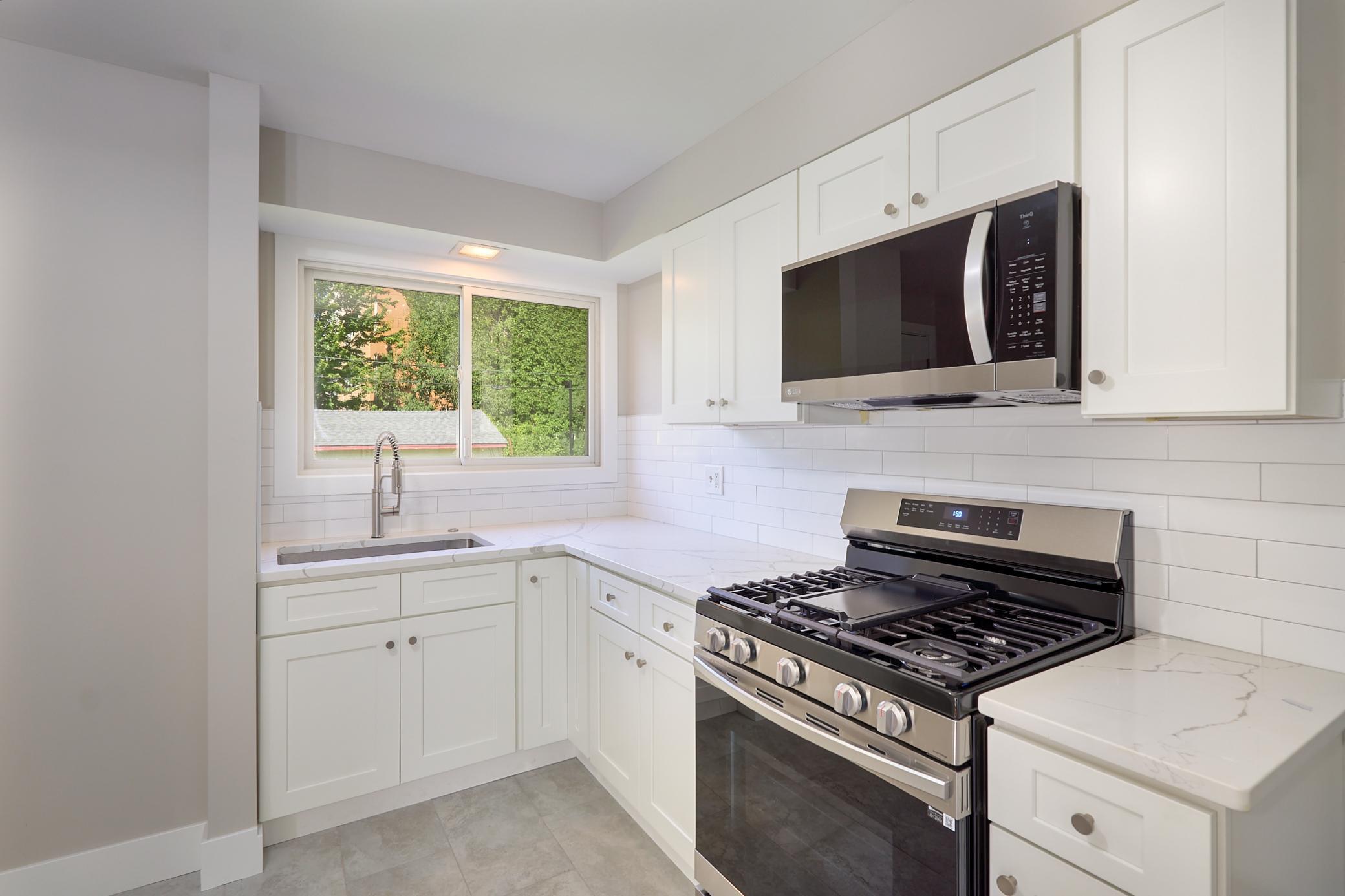 View of Residential Income at 3044 Fremont Avenue, Minneapolis MN 55408, Minneapolis (7 of 51) - Mike Wilen | Minnesota Team Real Estate
