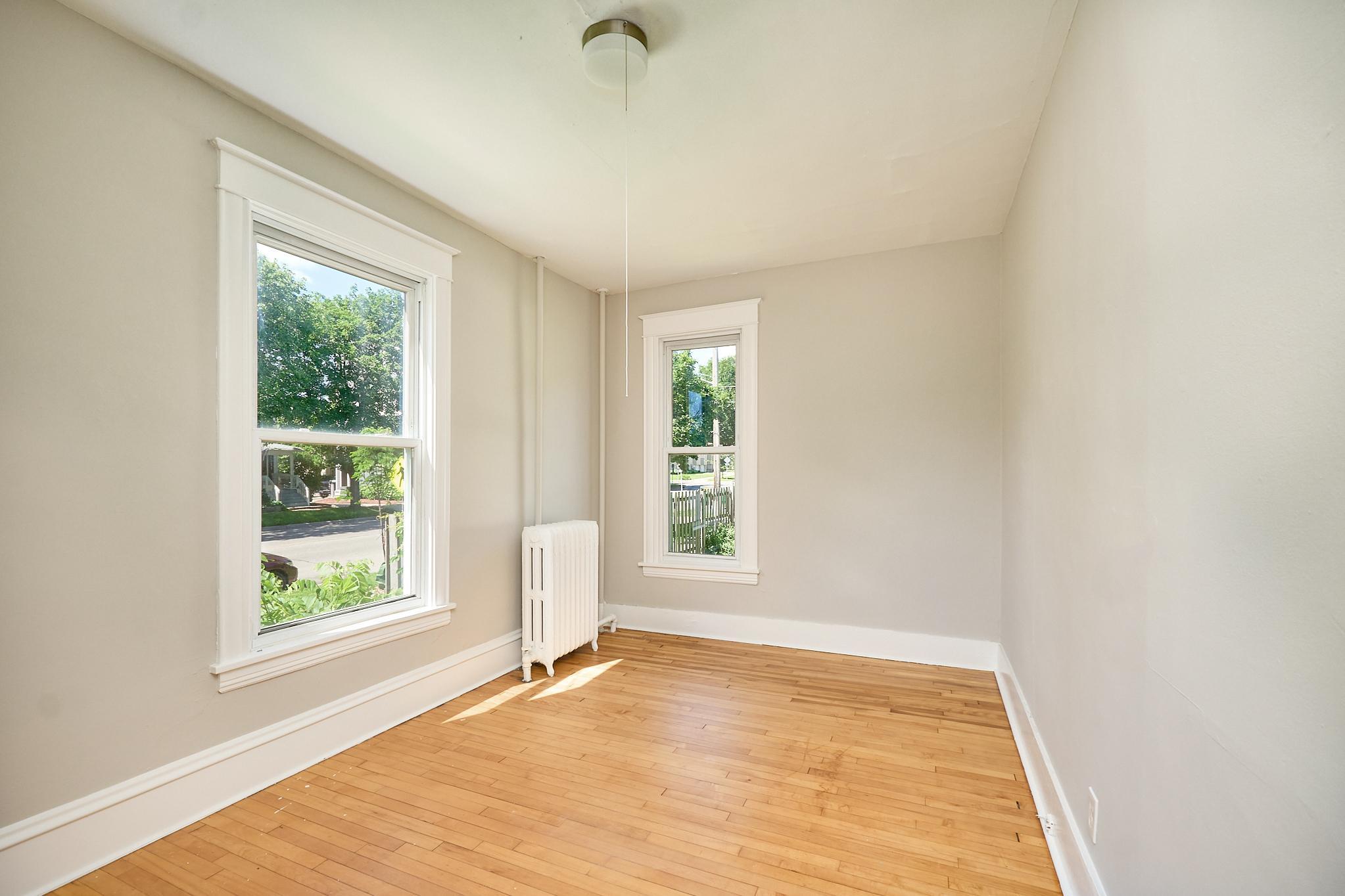 View of Residential Income at 3044 Fremont Avenue, Minneapolis MN 55408, Minneapolis (18 of 51) - Mike Wilen | Minnesota Team Real Estate