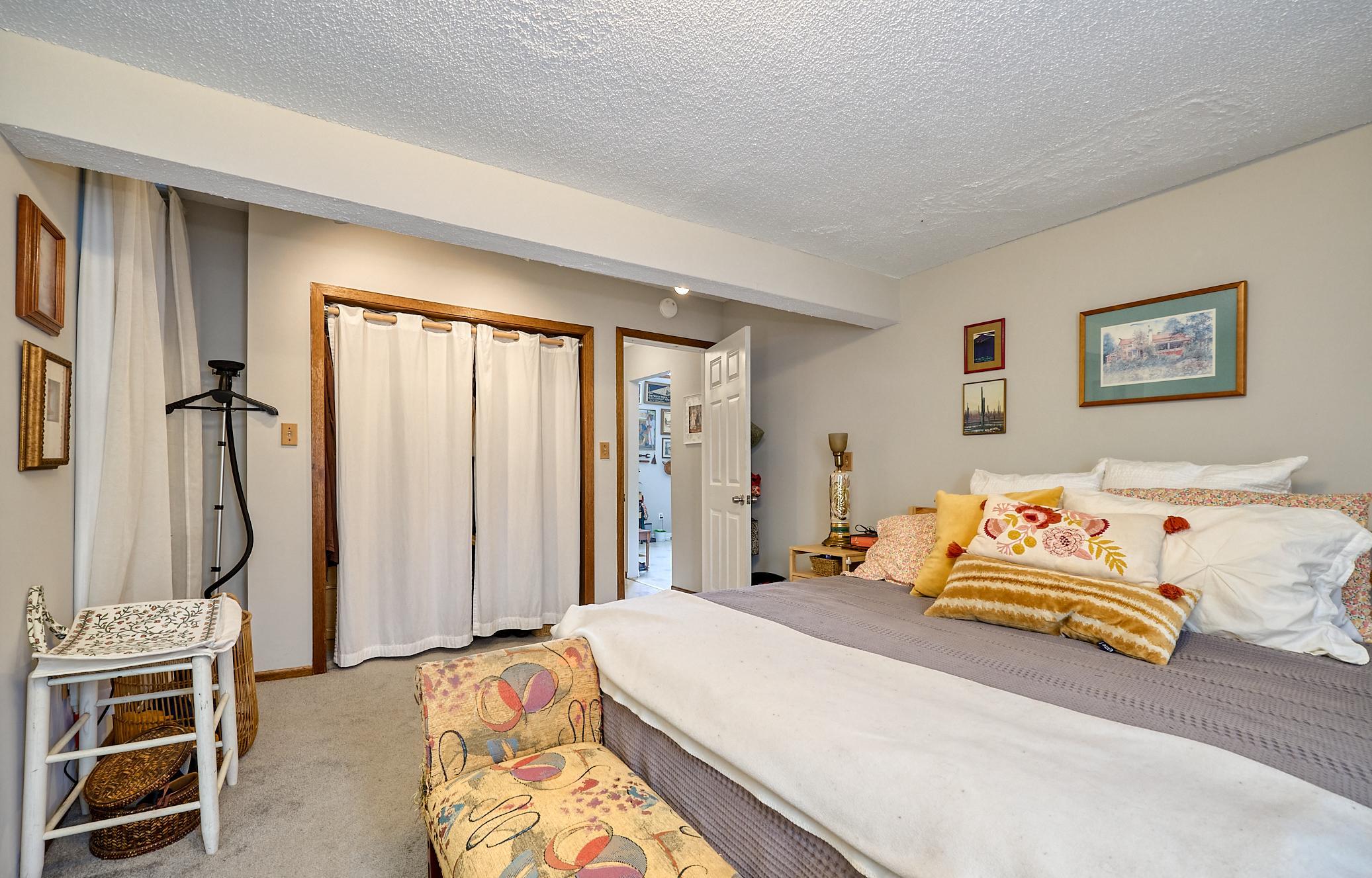 View of Residential Income at 3044 Fremont Avenue, Minneapolis MN 55408, Minneapolis (44 of 51) - Mike Wilen | Minnesota Team Real Estate