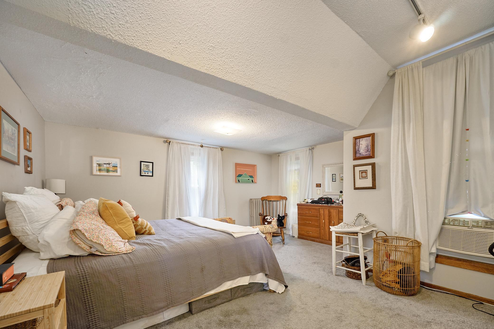 View of Residential Income at 3044 Fremont Avenue, Minneapolis MN 55408, Minneapolis (43 of 51) - Mike Wilen | Minnesota Team Real Estate