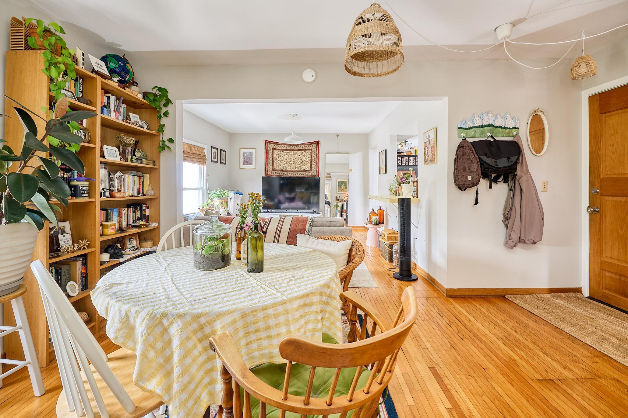 View of Residential Income at 3044 Fremont Avenue, Minneapolis MN 55408, Minneapolis (36 of 51) - Mike Wilen | Minnesota Team Real Estate