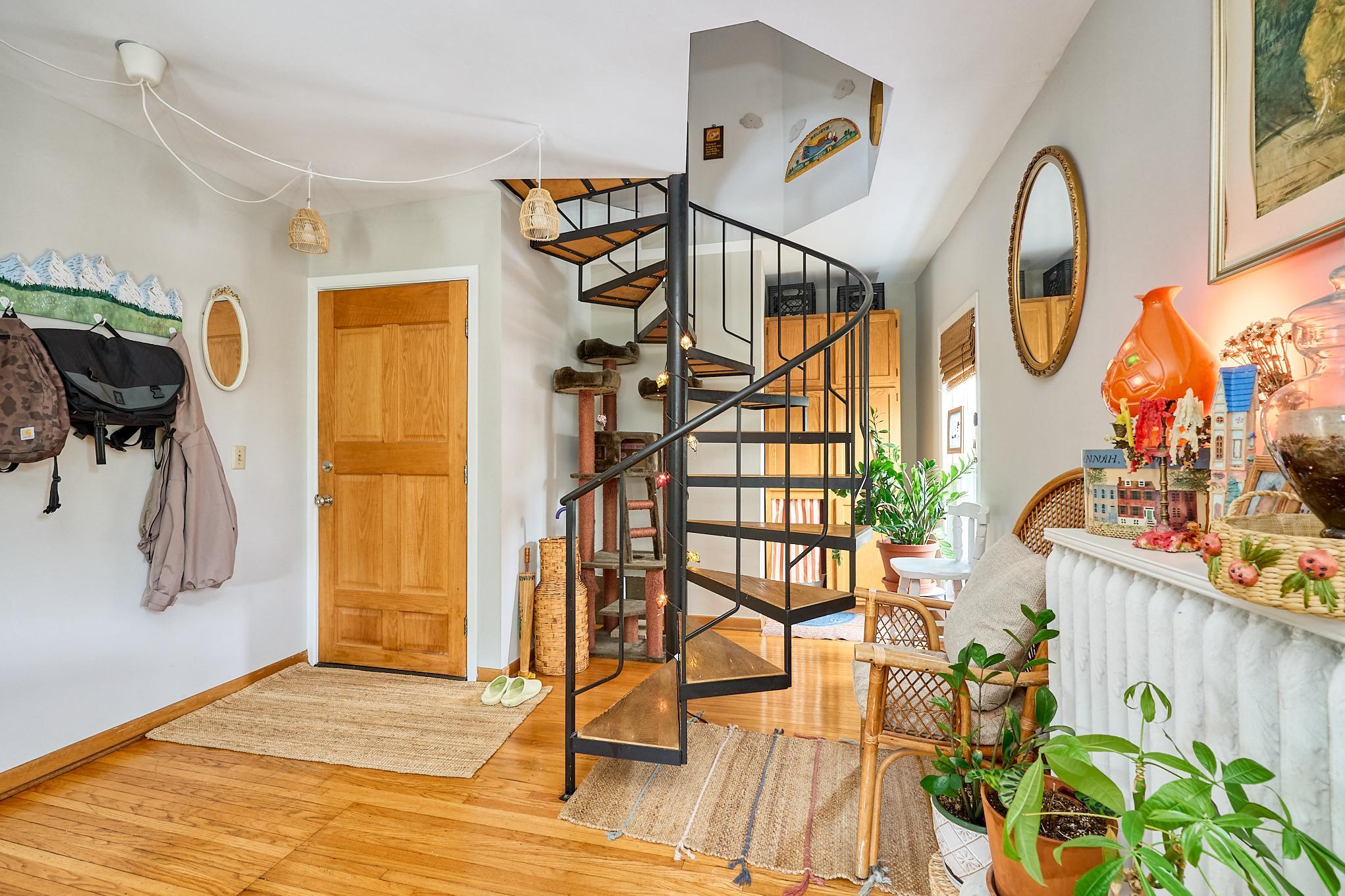 View of Residential Income at 3044 Fremont Avenue, Minneapolis MN 55408, Minneapolis (34 of 51) - Mike Wilen | Minnesota Team Real Estate
