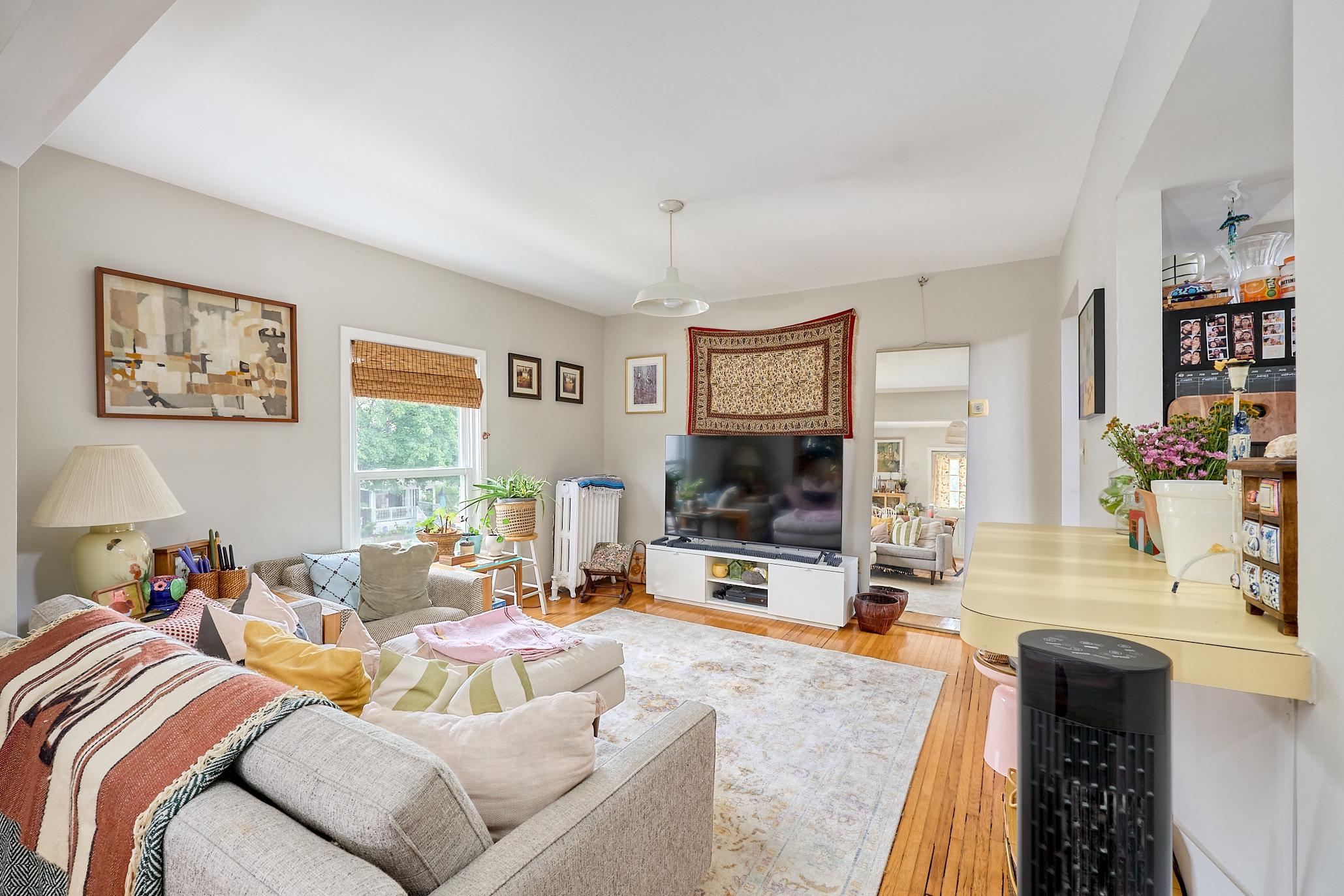 View of Residential Income at 3044 Fremont Avenue, Minneapolis MN 55408, Minneapolis (31 of 51) - Mike Wilen | Minnesota Team Real Estate