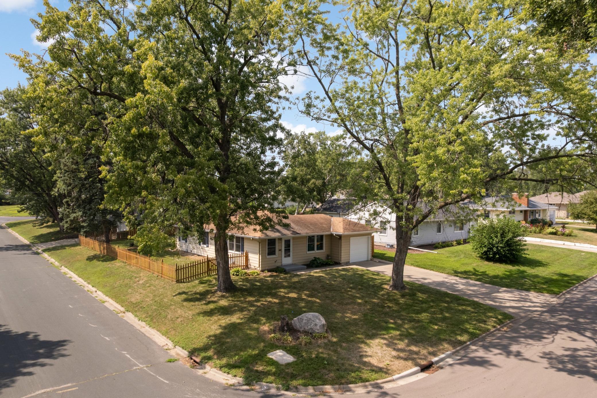 View of Residential at 8236 Dupont Avenue, Bloomington MN 55420, Bloomington (24 of 40) - Mike Wilen | Minnesota Team Real Estate