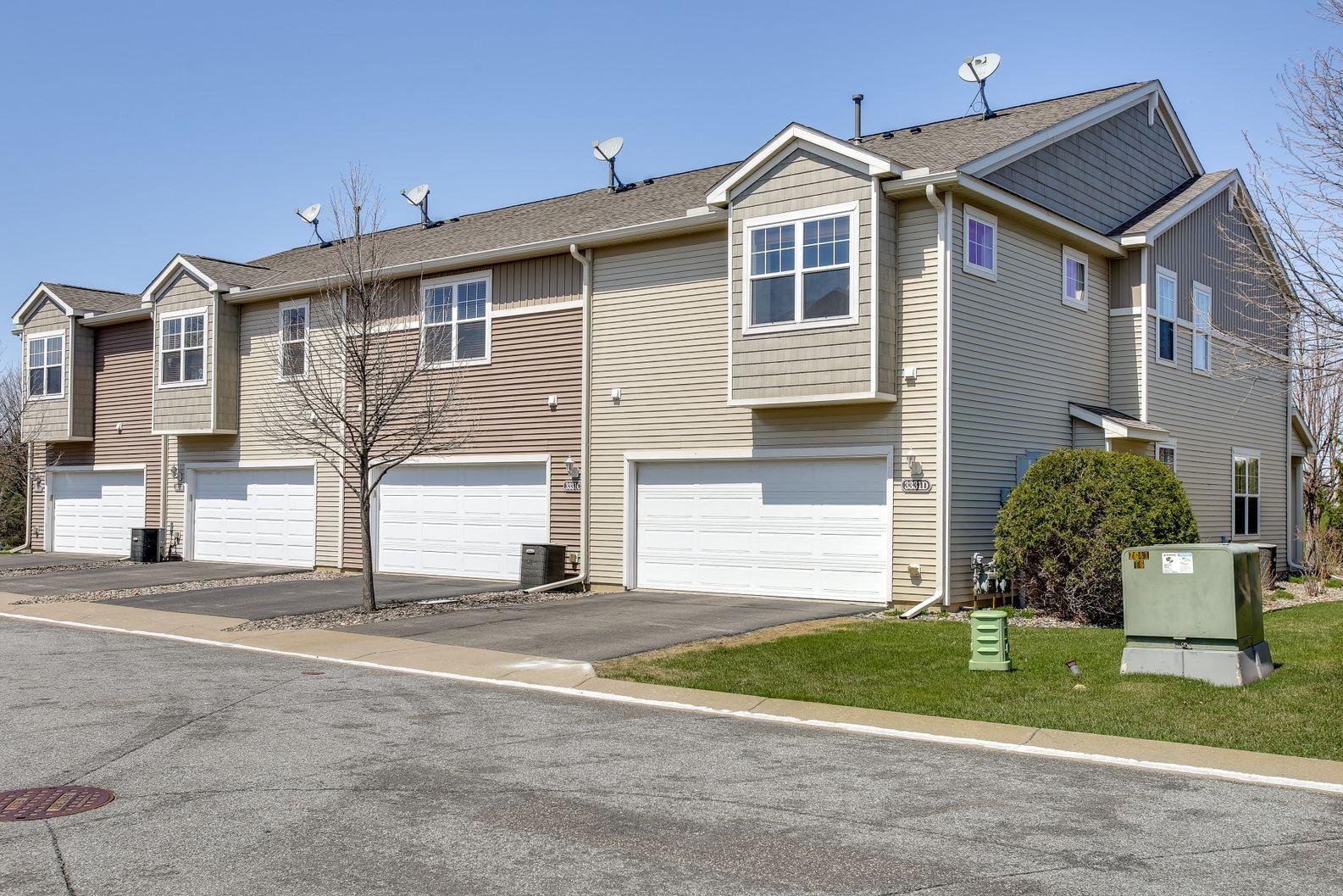 View of Residential at 3331 Cherry Lane #D, Woodbury MN 55129, Woodbury (41 of 47) - Mike Wilen | Minnesota Team Real Estate