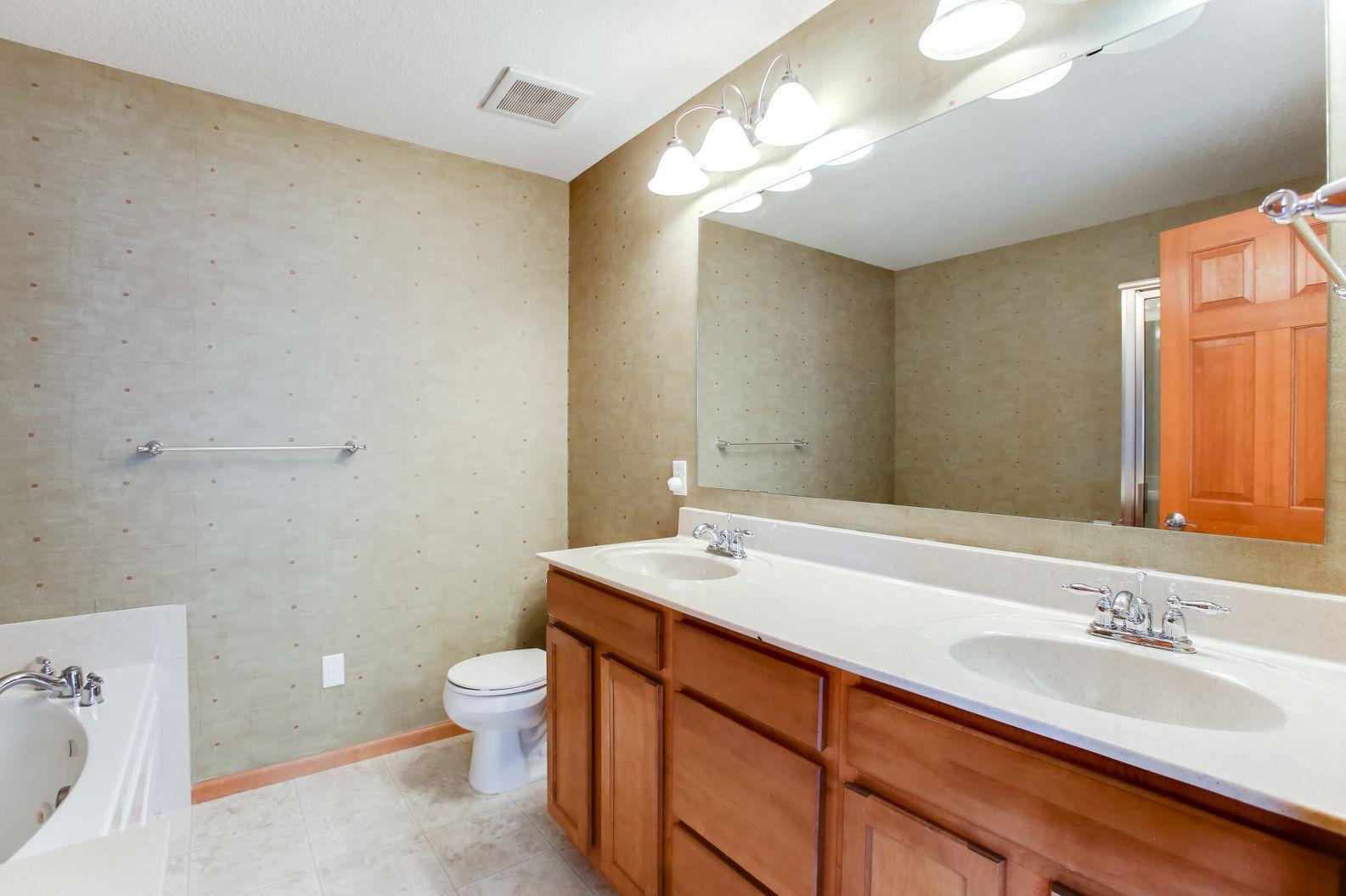 View of Residential at 3331 Cherry Lane #D, Woodbury MN 55129, Woodbury (26 of 47) - Mike Wilen | Minnesota Team Real Estate
