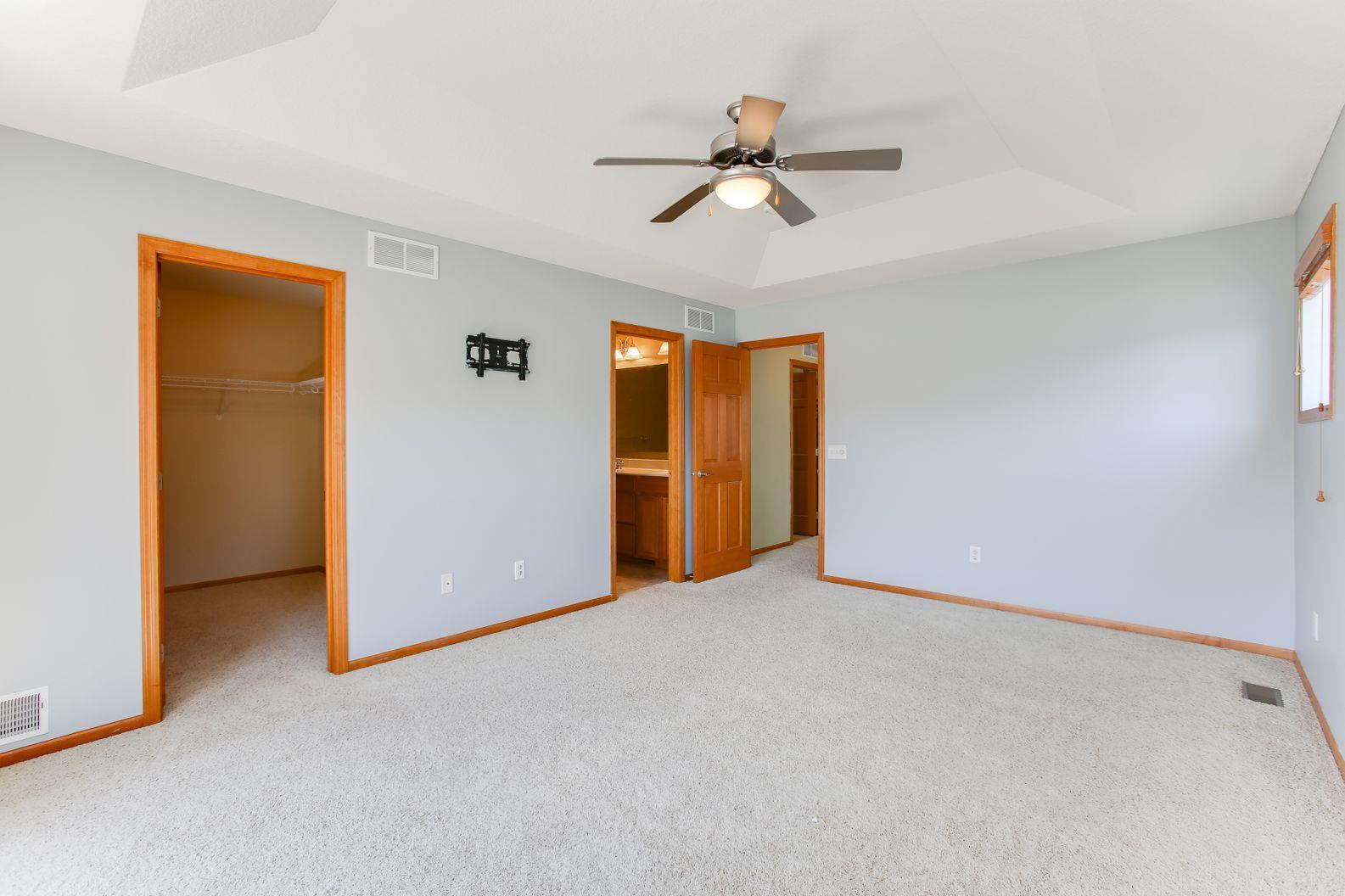 View of Residential at 3331 Cherry Lane #D, Woodbury MN 55129, Woodbury (24 of 47) - Mike Wilen | Minnesota Team Real Estate